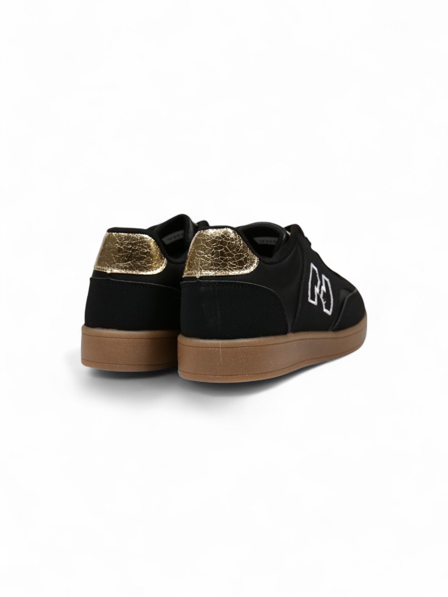 Zapatillas deportivas retro para mujer con suela de goma y logo lateral – Sneakers urbanas en burdeos, negro y beige