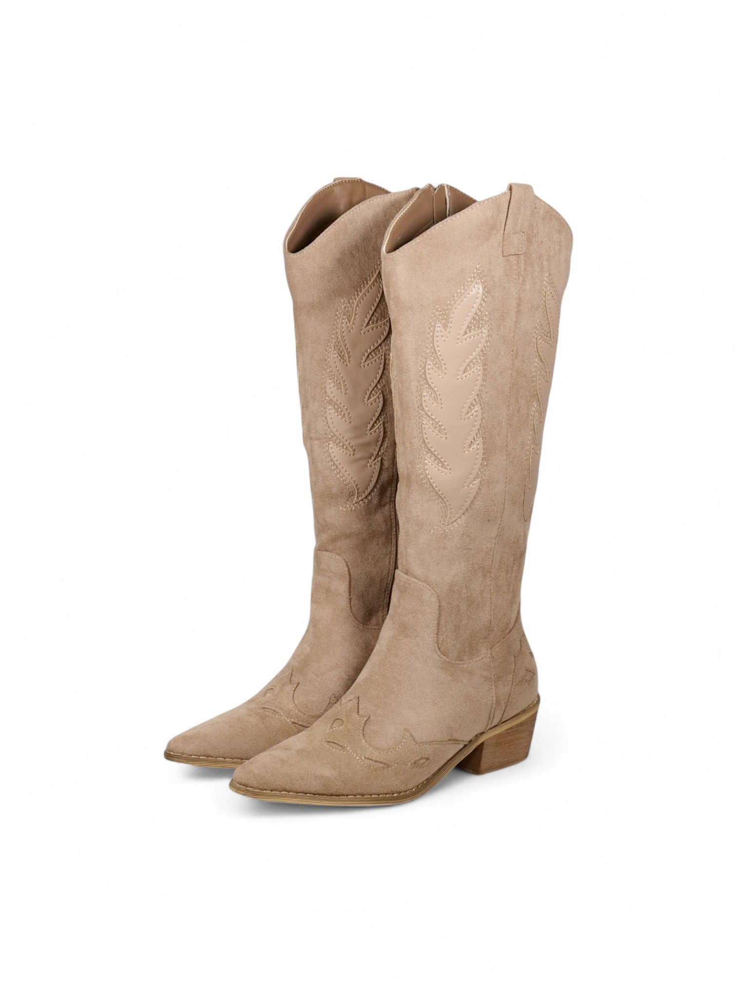 Botas vaqueras gamuza sintética con caña alta, bordados decorativos