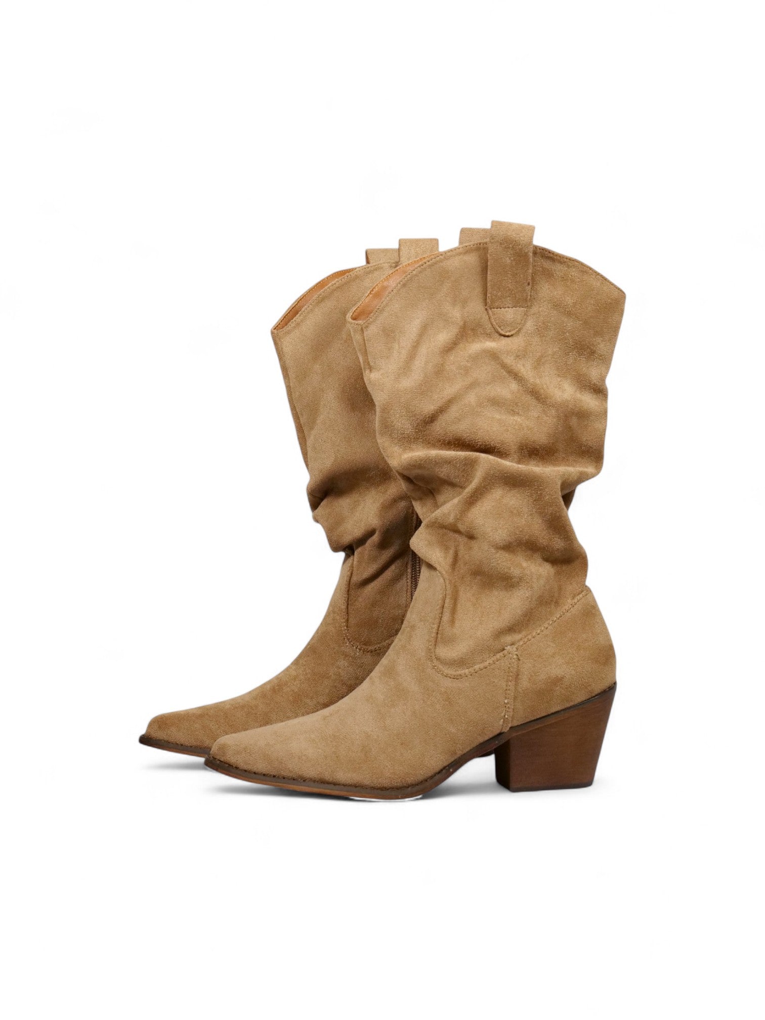 Botas cowboy de mujer en gamuza sintética y denim con caña fruncida, punta fina y tacón ancho medio – estilo western moderno en camel, negro y azul