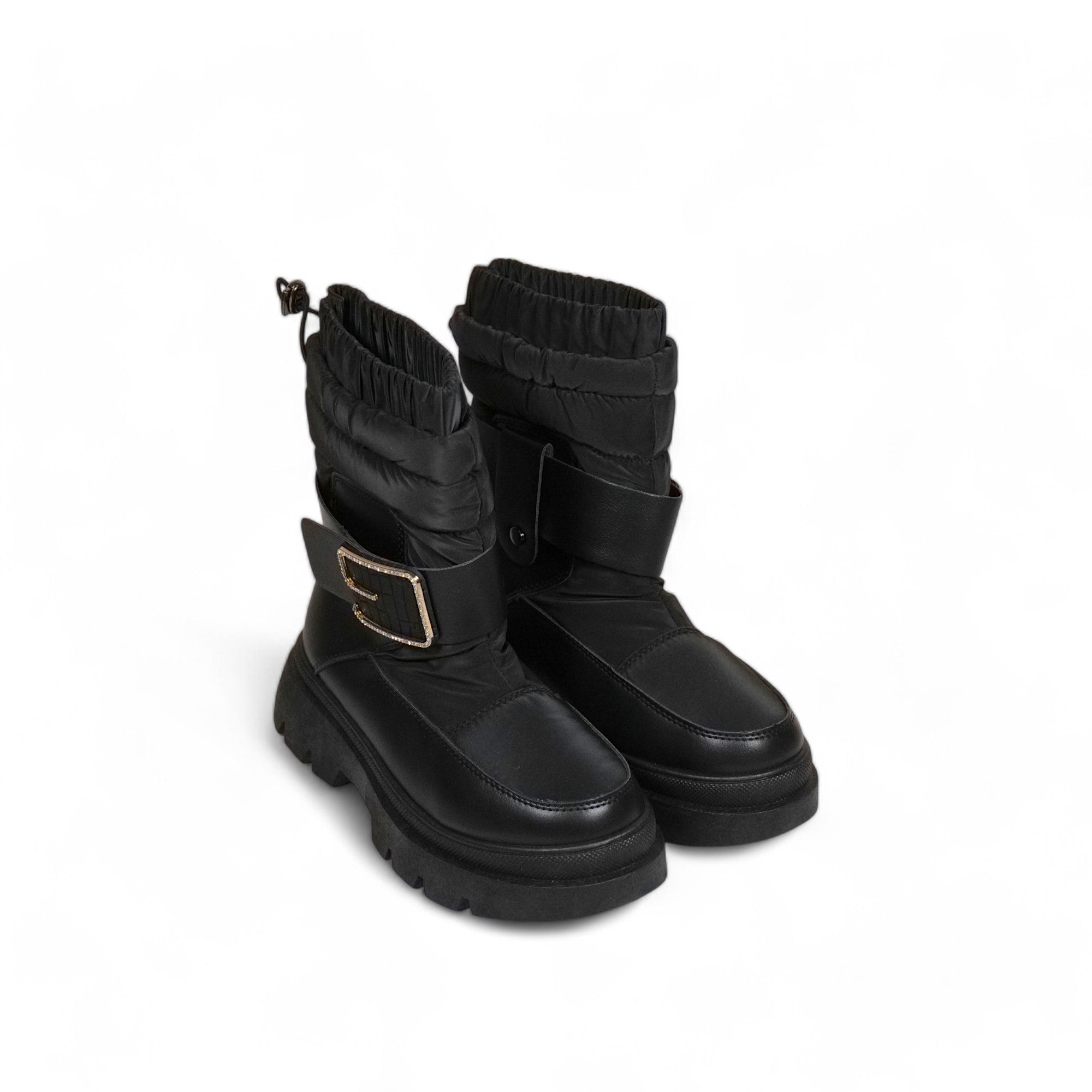Bota invierno mujer acolchada en cuero sintético con suela chunky, caña ajustable y correa decorativa con hebilla – calzado cómodo y abrigado para días fríos