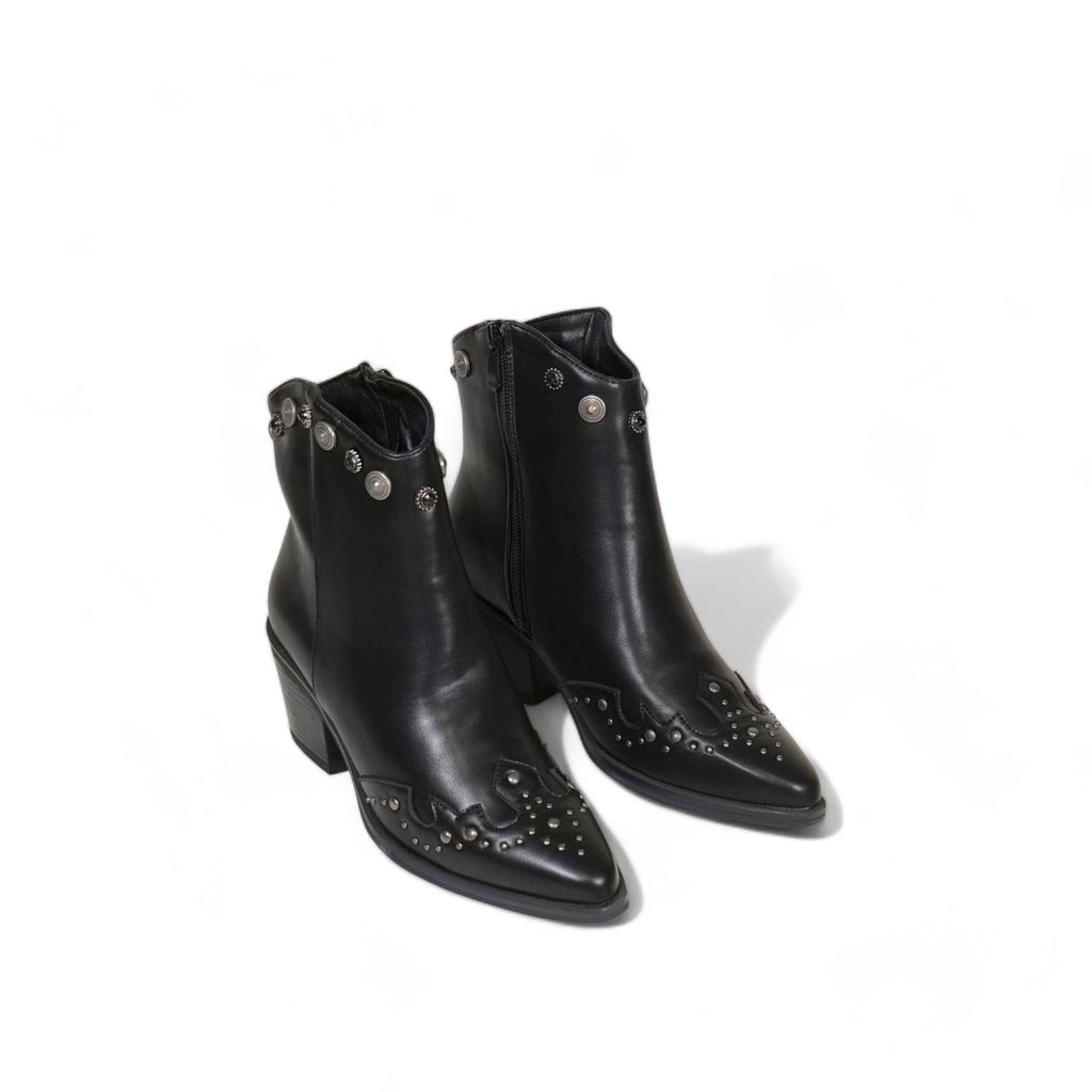 Botines cowboy de mujer estilo western con punta fina, tacón medio y tachuelas metálicas