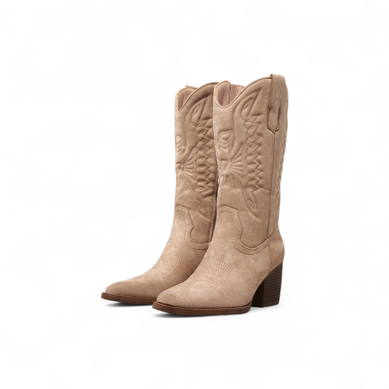 Botas cowboy de mujer bordadas con tacón ancho, estilo vaquero moderno y cómodo para looks casuales