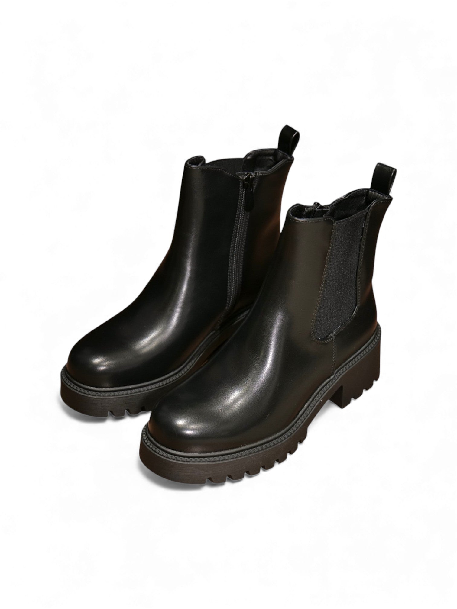 Bota 2 en 1 mujer negro brillo con botín básico y funda desmontable con cierre y hebilla – en cuero sintético diseño versátil, moderno y funcional con suela antideslizante