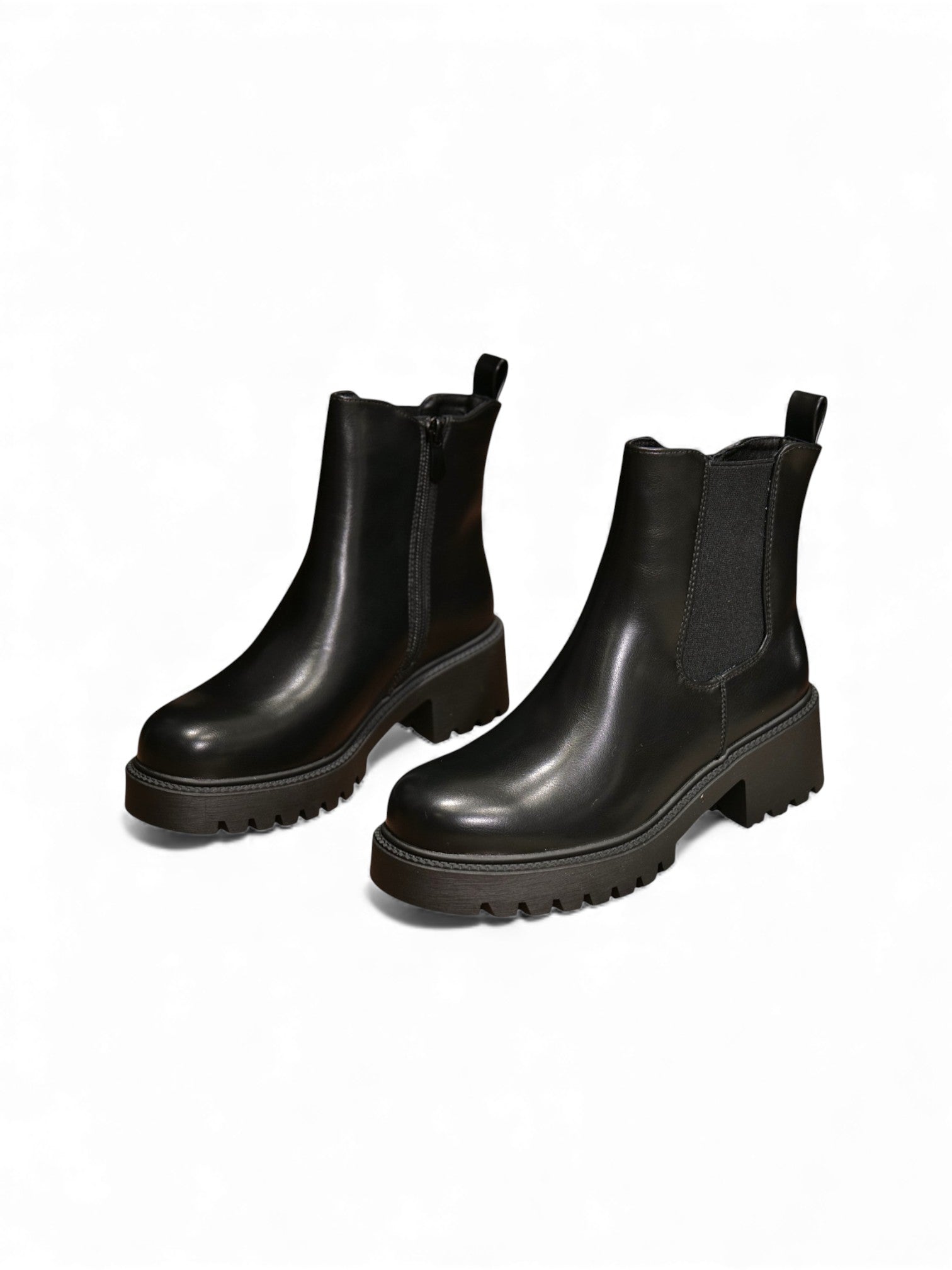 Bota 2 en 1 mujer negro brillo con botín básico y funda desmontable con cierre y hebilla – en cuero sintético diseño versátil, moderno y funcional con suela antideslizante