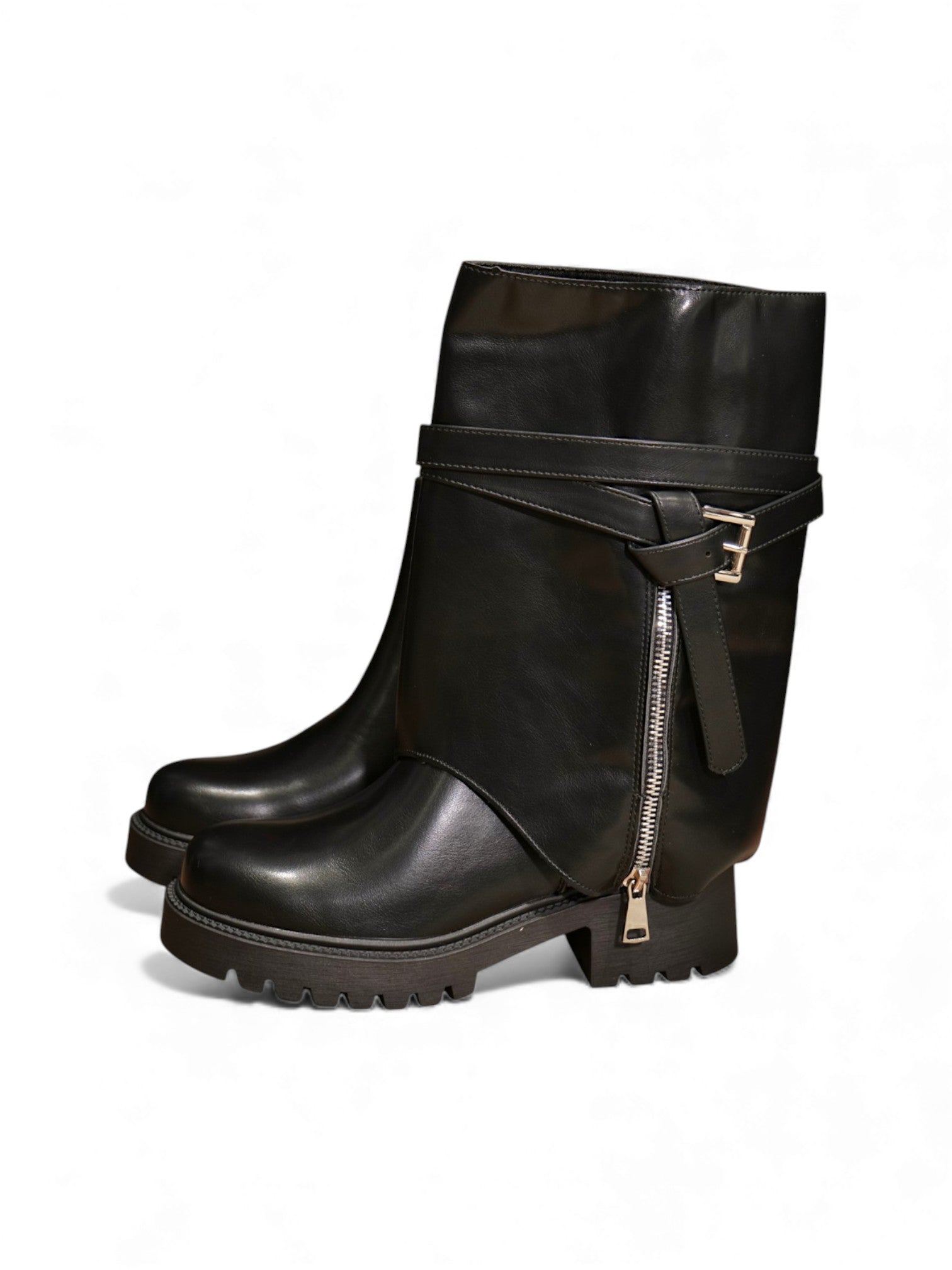 Bota 2 en 1 mujer negro brillo con botín básico y funda desmontable con cierre y hebilla – en cuero sintético diseño versátil, moderno y funcional con suela antideslizante