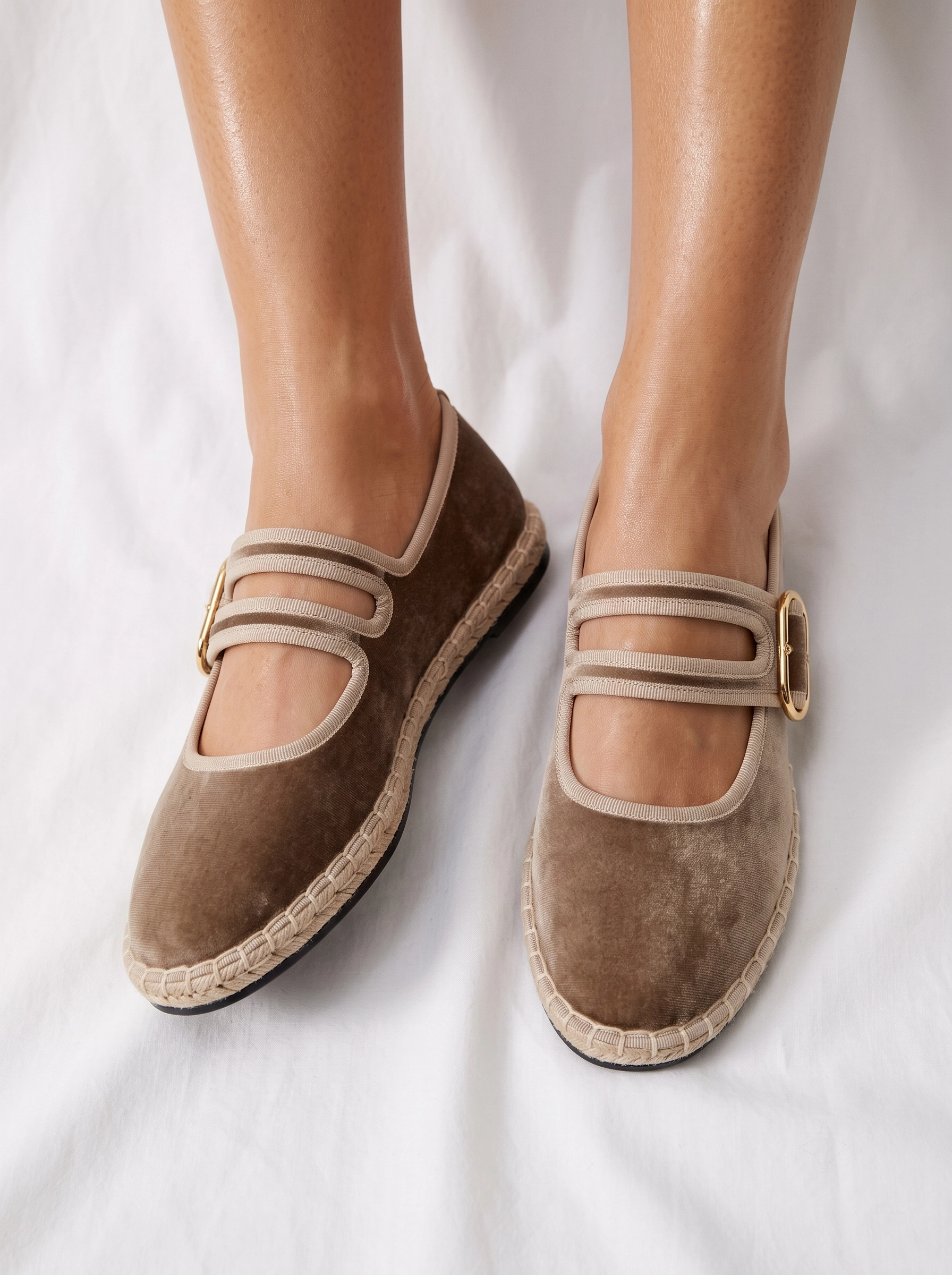 Merceditas terciopelo con doble tira para mujer, manoletinas bailarinas planas con velcro, hebilla dorada decorativa, plantilla textil acolchada extra, suela flexible y cómodas para diario