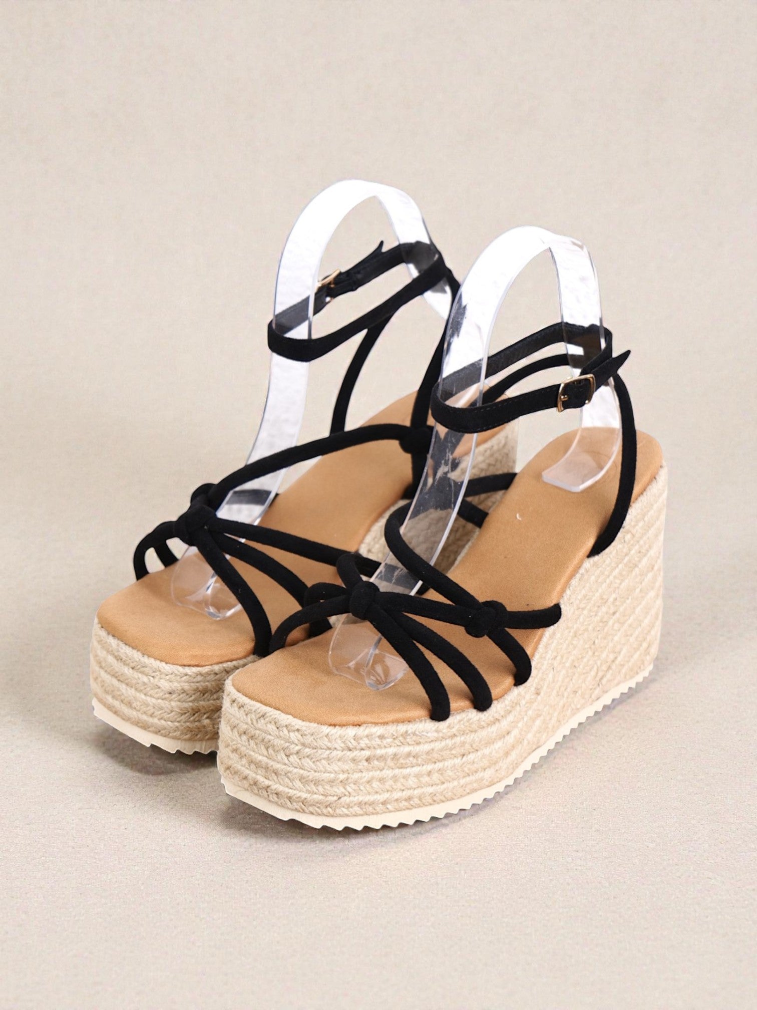 Sandalias de Plataforma Mujer con Cuña de Yute Trenzado, Tiras Cruzadas y Nudo Frontal, Pulsera Ajustable al Tobillo, Estilo Espadrille Verano, Tacón Medio Alto Cómodo, Casual Elegante en Gamuza Sintética – Color Negro y Beige
