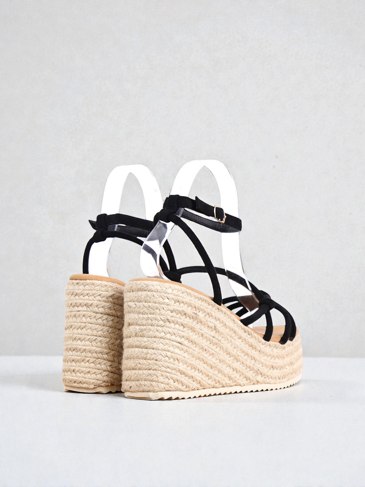 Sandalias de Plataforma Mujer con Cuña de Yute Trenzado, Tiras Cruzadas y Nudo Frontal, Pulsera Ajustable al Tobillo, Estilo Espadrille Verano, Tacón Medio Alto Cómodo, Casual Elegante en Gamuza Sintética – Color Negro y Beige