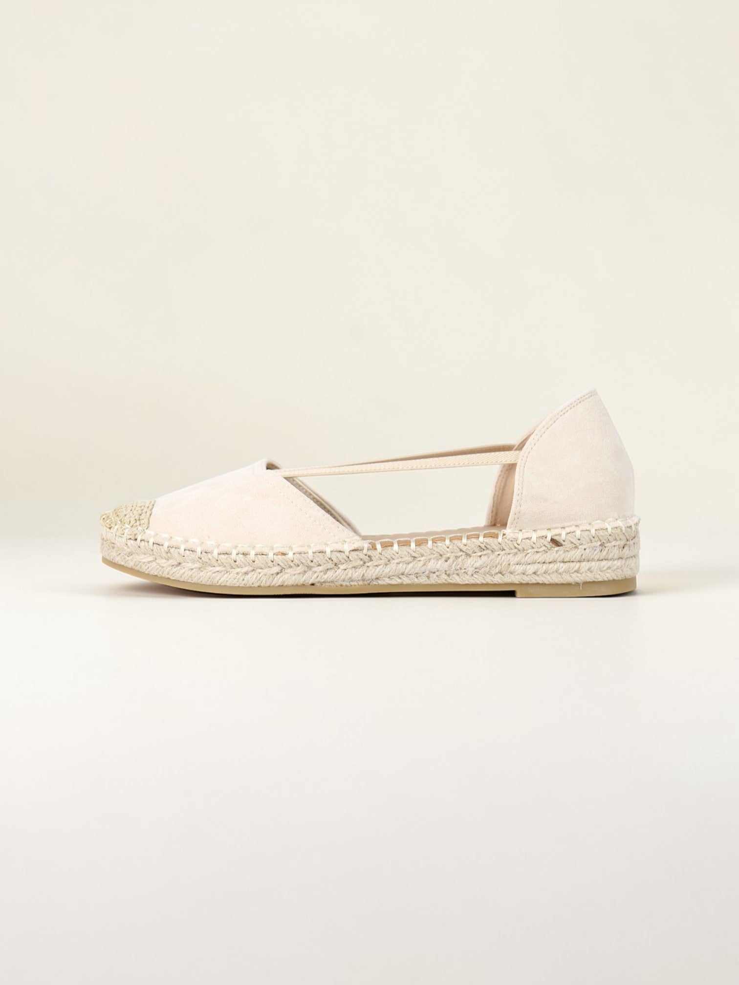 Alpargatas planas con bandas elásticas cruzadas  de verano con laterales abiertos en gamuza sintética para looks casuales, playa y uso diario Sandalias planas tipo espadrille con punta cerrada y suela de yute trenzado