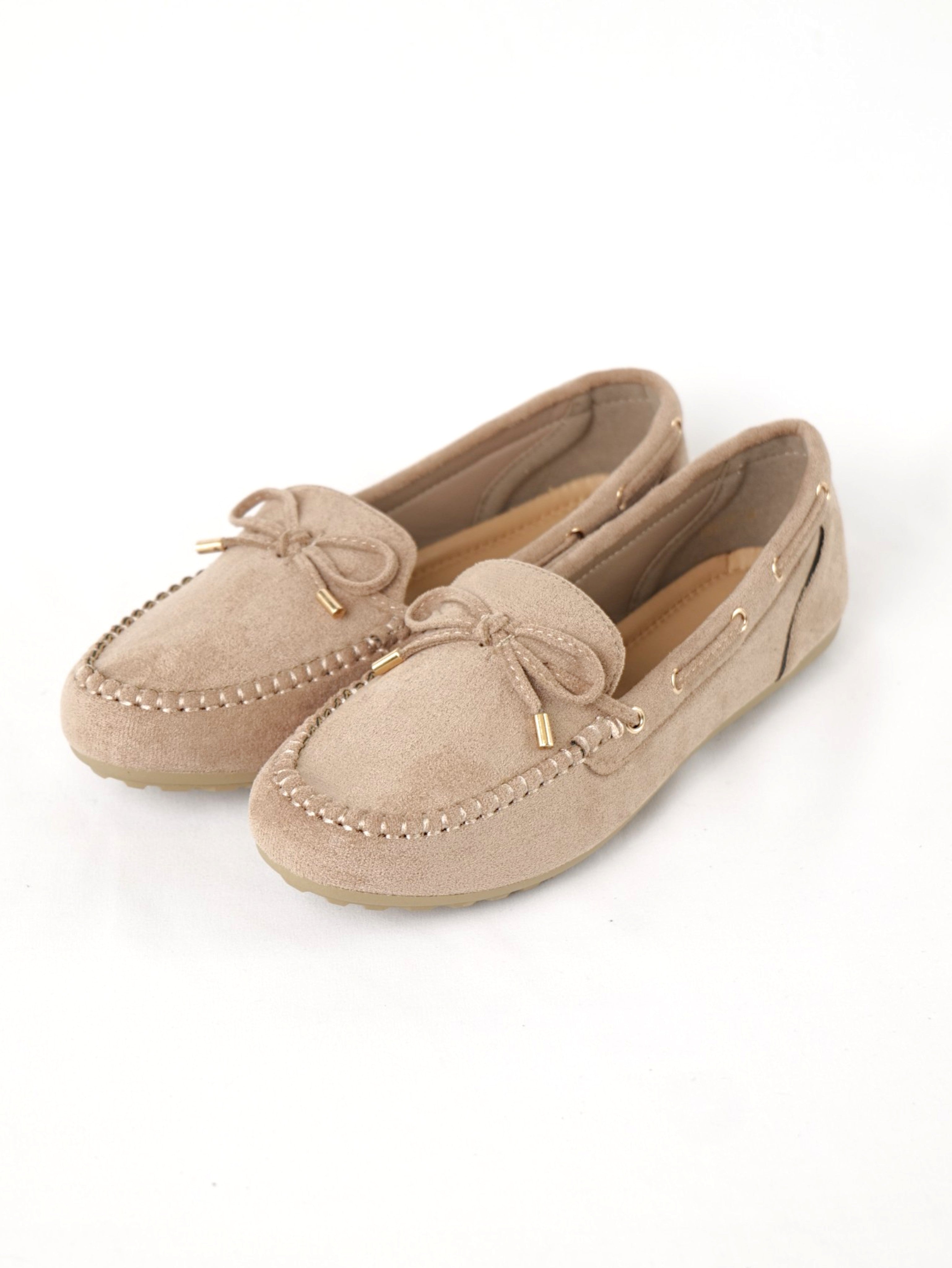 Mocasines planos para mujer con lazo decorativo y costuras tipo moccasin, zapatos casuales en efecto ante con detalle de cordón y ojales metálicos, mocasines cómodos para diario, oficina y looks casuales
