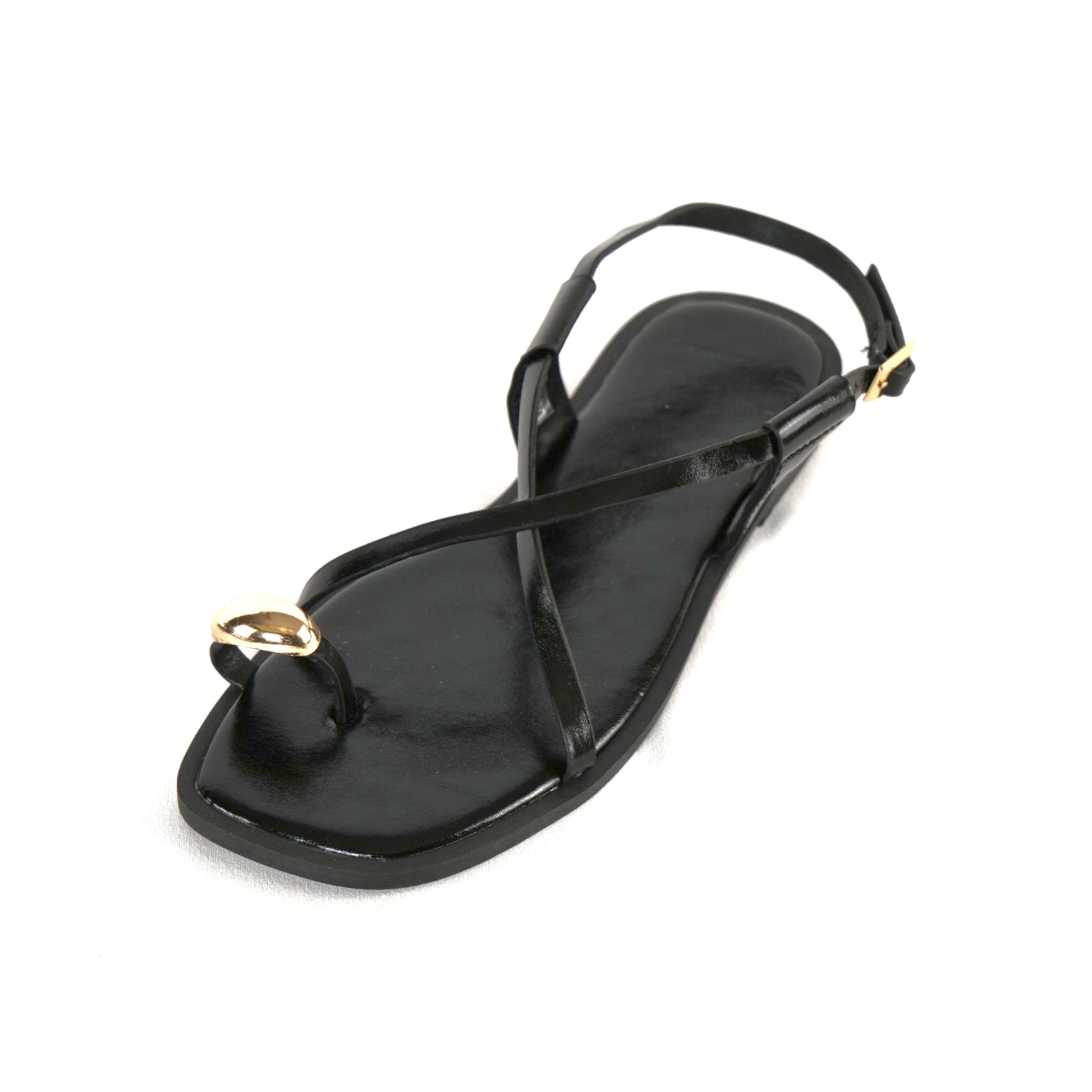Sandalias con detalle metálico en el dedo y tiras cruzadas en cuero sintético, sandalias minimalistas planas tipo dedo para mujer con tiras finas y pulsera al tobillo con hebilla, sandalias de verano elegantes para diario y playa