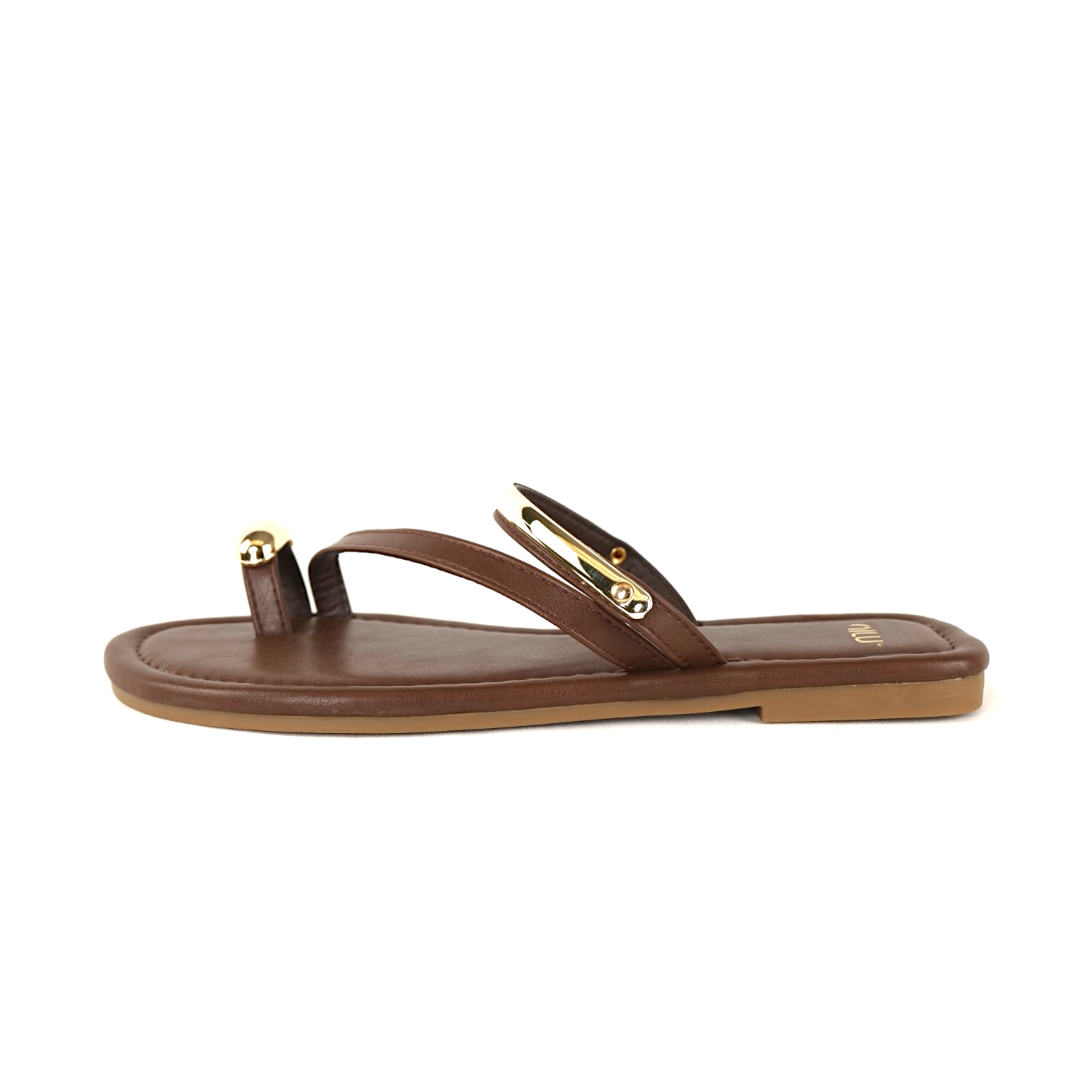 Sandalias planas Marrón chocolate Marrón Café con detalle metálico dorado - Sandalias planas tipo dedo para mujer en color marrón con detalle metálico dorado, tiras finas minimalistas y diseño elegante, chanclas cómodas estilo casual chic
