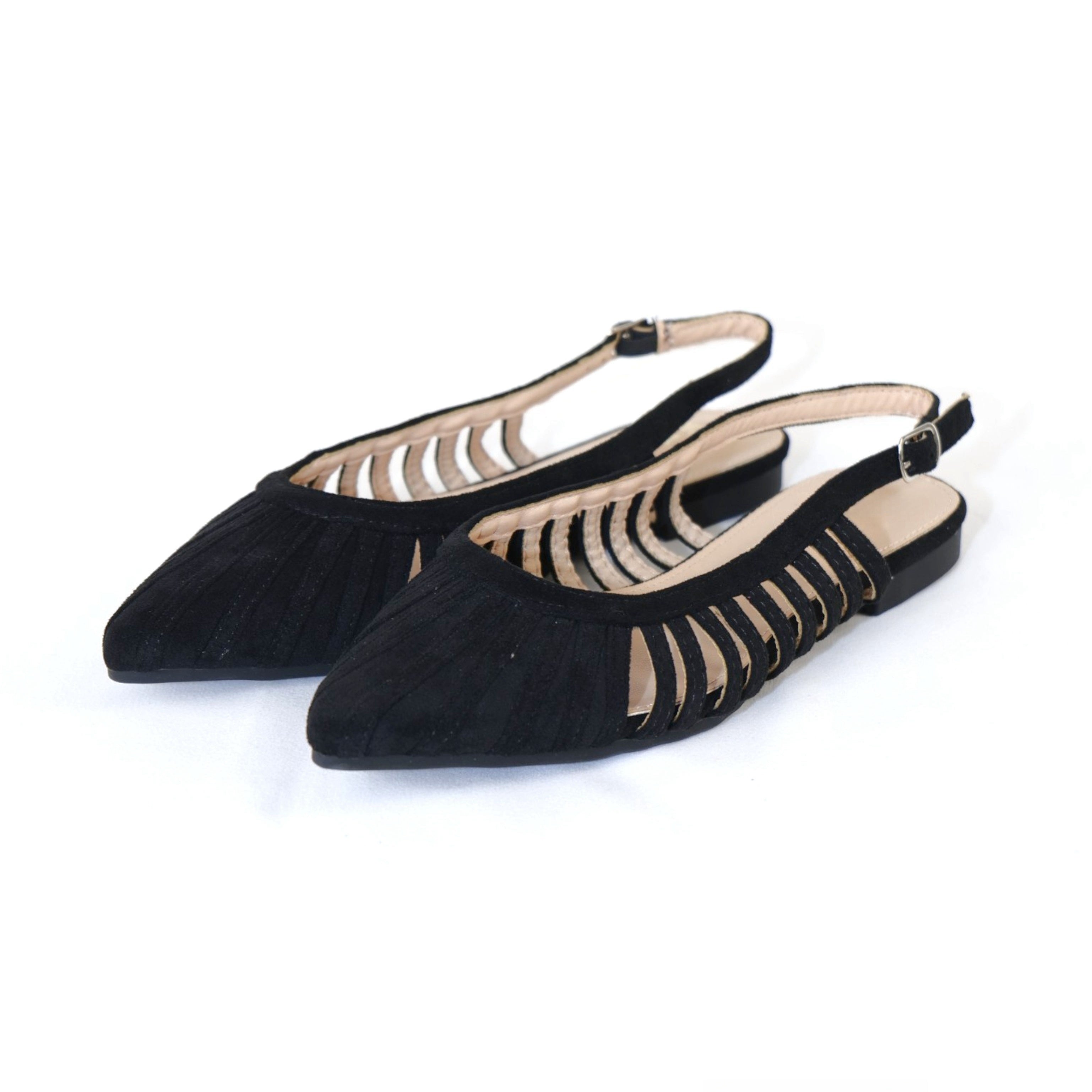 Sandalias planas tipo slingback para mujer en color camel y negro, zapatos destalonados con punta fina y diseño calado, sandalias elegantes de verano con hebilla ajustable y acabado en gamuza sintética