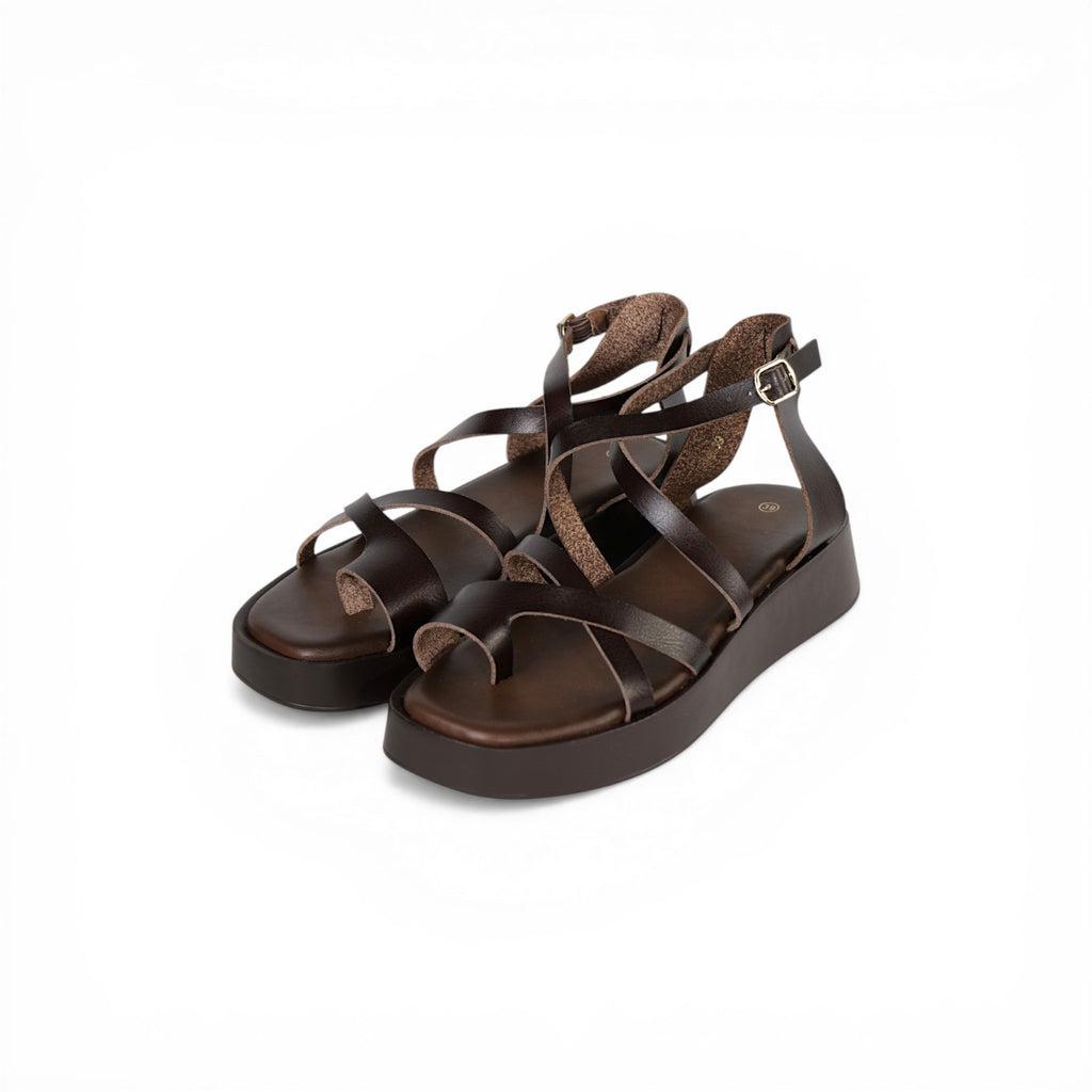 Sandalias planas de plataforma para mujer con tiras cruzadas estilo romano, sandalias minimalistas con pulsera al tobillo ajustable, suela gruesa cómoda, zapatos casuales de verano en color negro y marrón