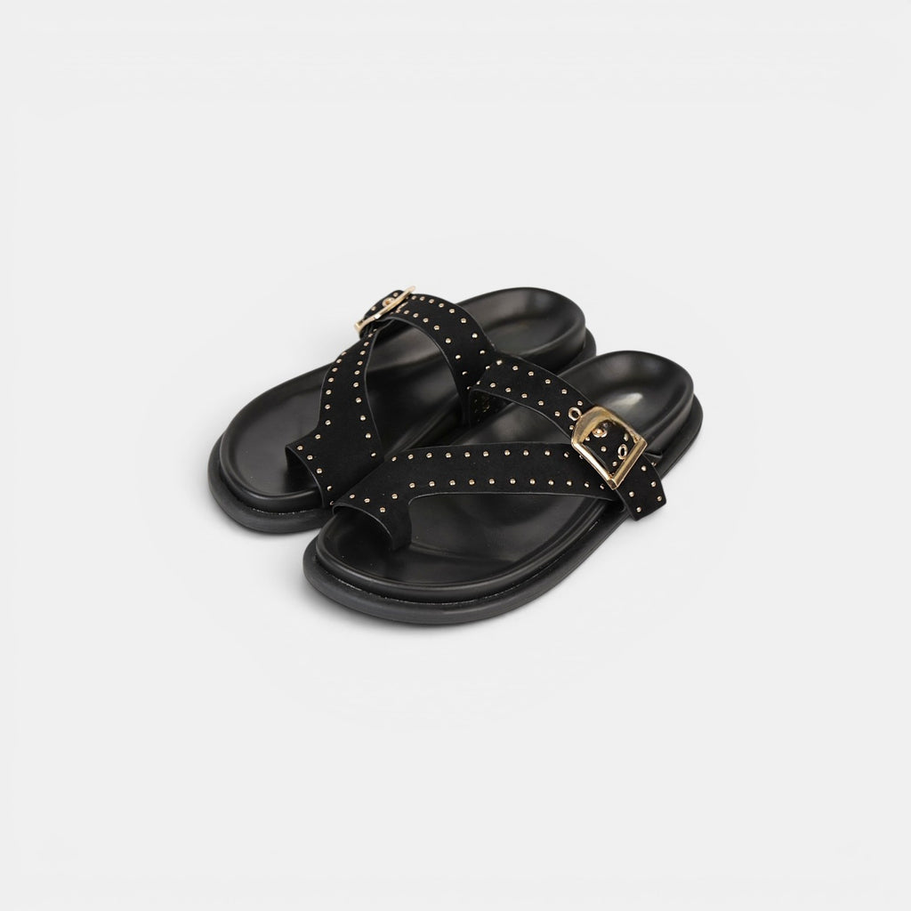 Sandalias planas para mujer con hebilla dorada y tachuelas, chanclas elegantes efecto ante en negro, camel y marrón chocolate