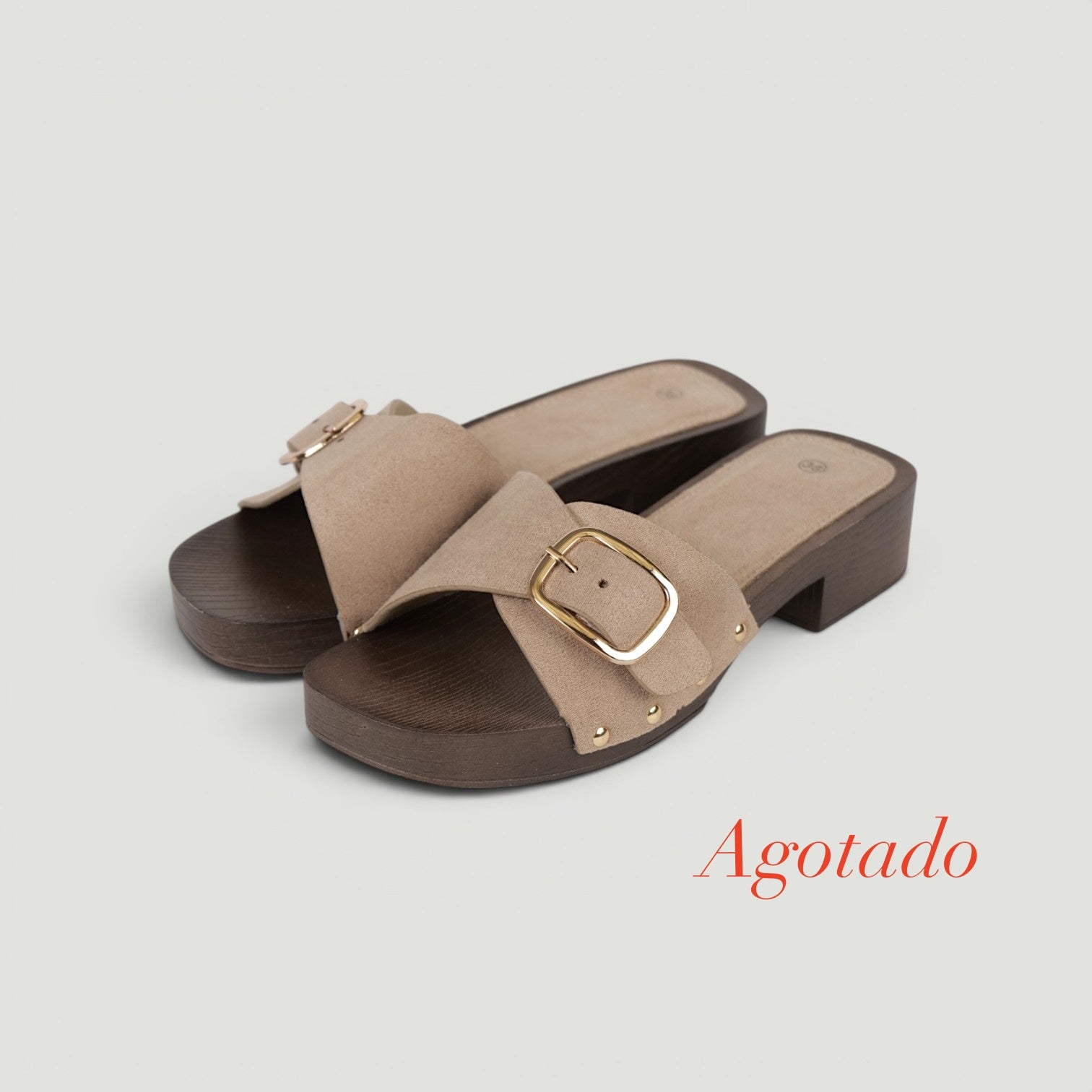 Zuecos Abiertos Tacón Bajo con Hebilla , Zuecos de mujer con acabado efecto gamuza sintética y detalle de hebilla metálica, sandalias cómodas de tacón ancho bajo ideales para verano y looks casuales