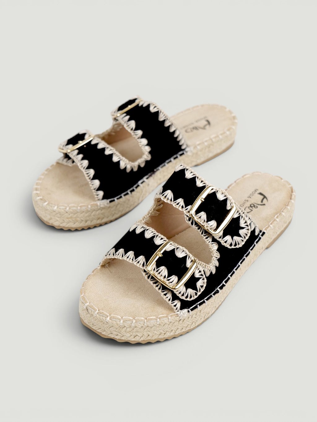 Sandalias Planas con Hebilla y Plataforma de Yute