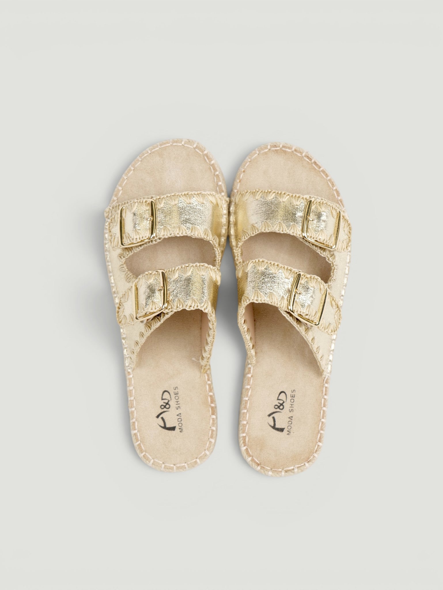Sandalias Planas con Hebilla y Plataforma de Yute