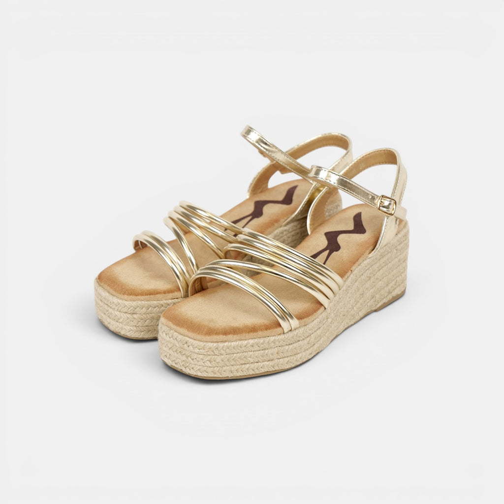 Sandalias de Cuña 6cm Doradas con Plataforma de Yute, Tiras Metálicas Múltiples y Pulsera al Tobillo para Eventos, Invitadas, Vacaciones y Looks de Verano