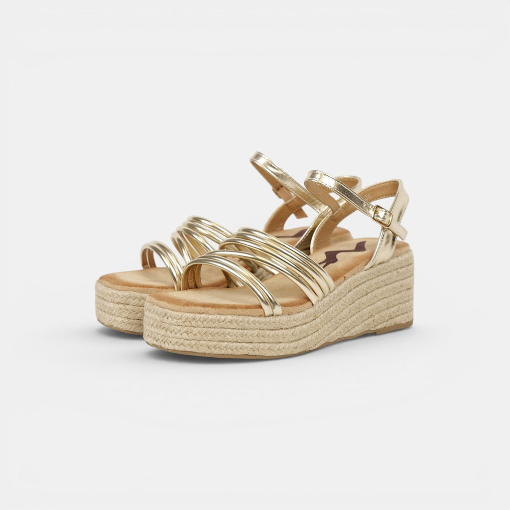Sandalias de Cuña 6cm Doradas con Plataforma de Yute, Tiras Metálicas Múltiples y Pulsera al Tobillo para Eventos, Invitadas, Vacaciones y Looks de Verano