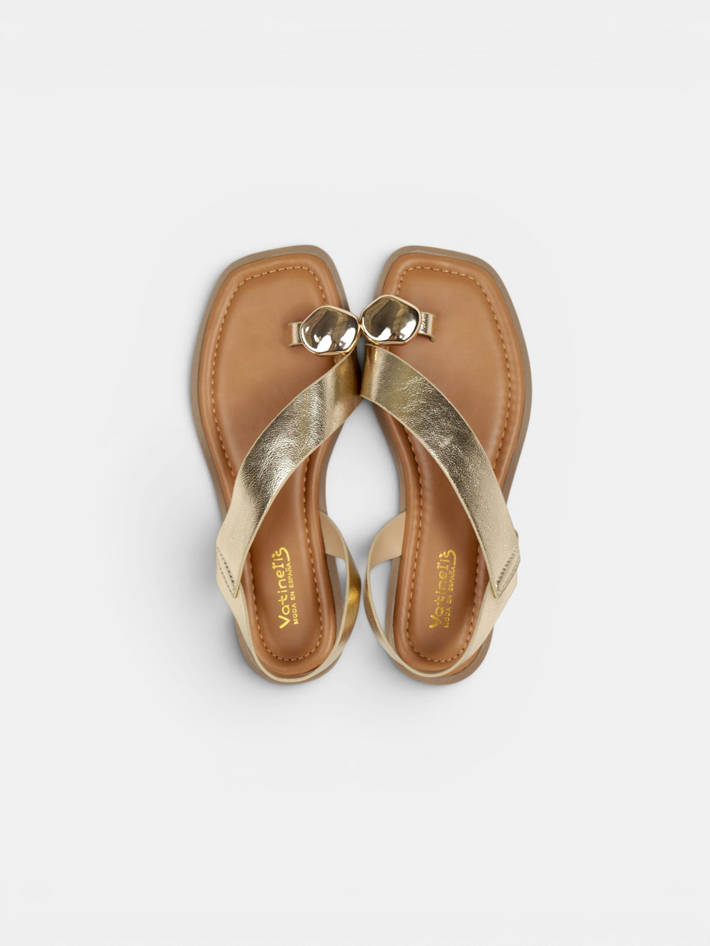 Sandalias Planas Mujer con Separación para el Dedo, Tiras Cruzadas Metalizadas y Talón Cubierto para Vestidos, Faldas, Shorts y Vaqueros