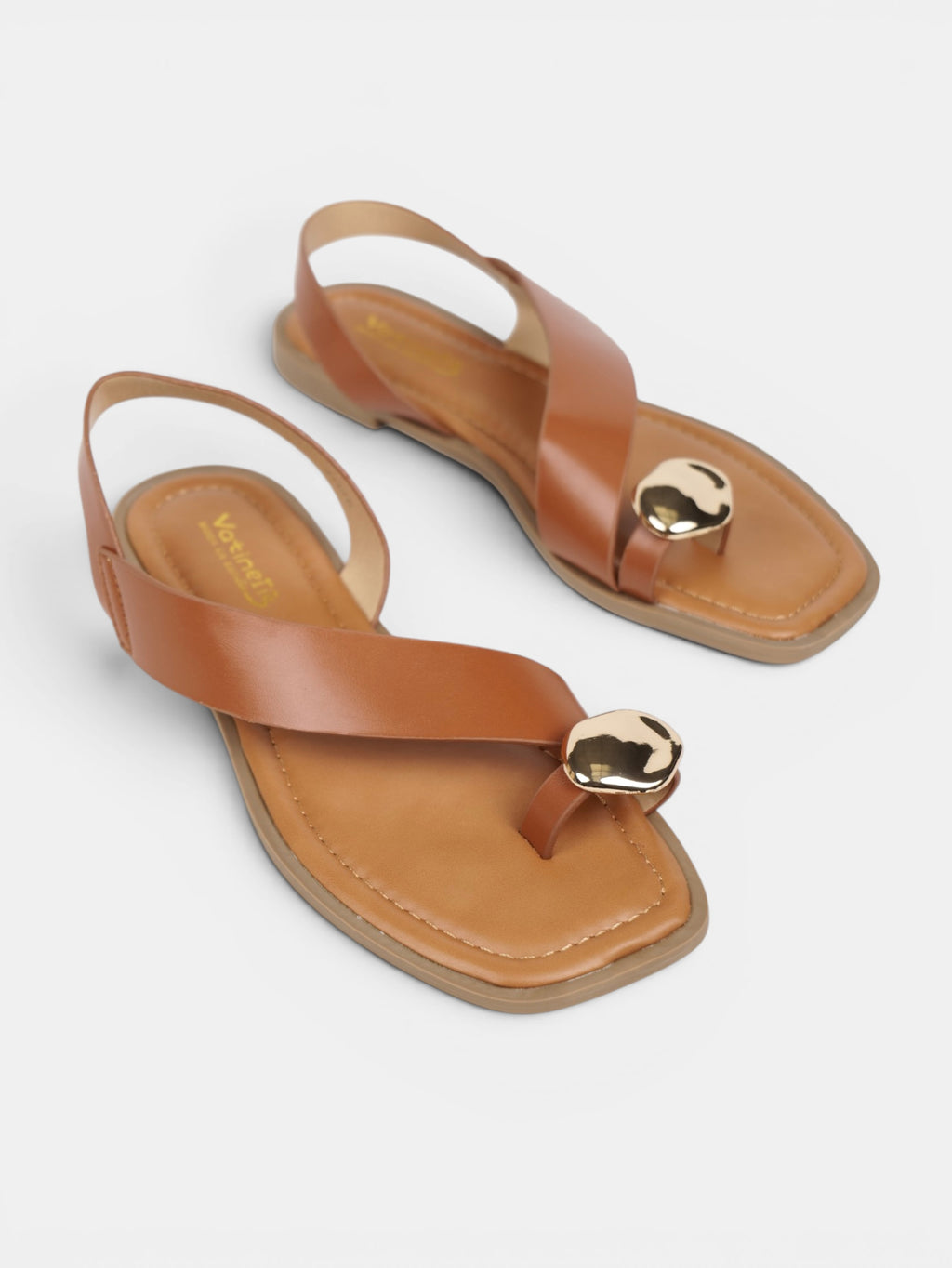 Sandalias Planas Mujer con Separación para el Dedo, Tiras Cruzadas Metalizadas y Talón Cubierto para Vestidos, Faldas, Shorts y Vaqueros