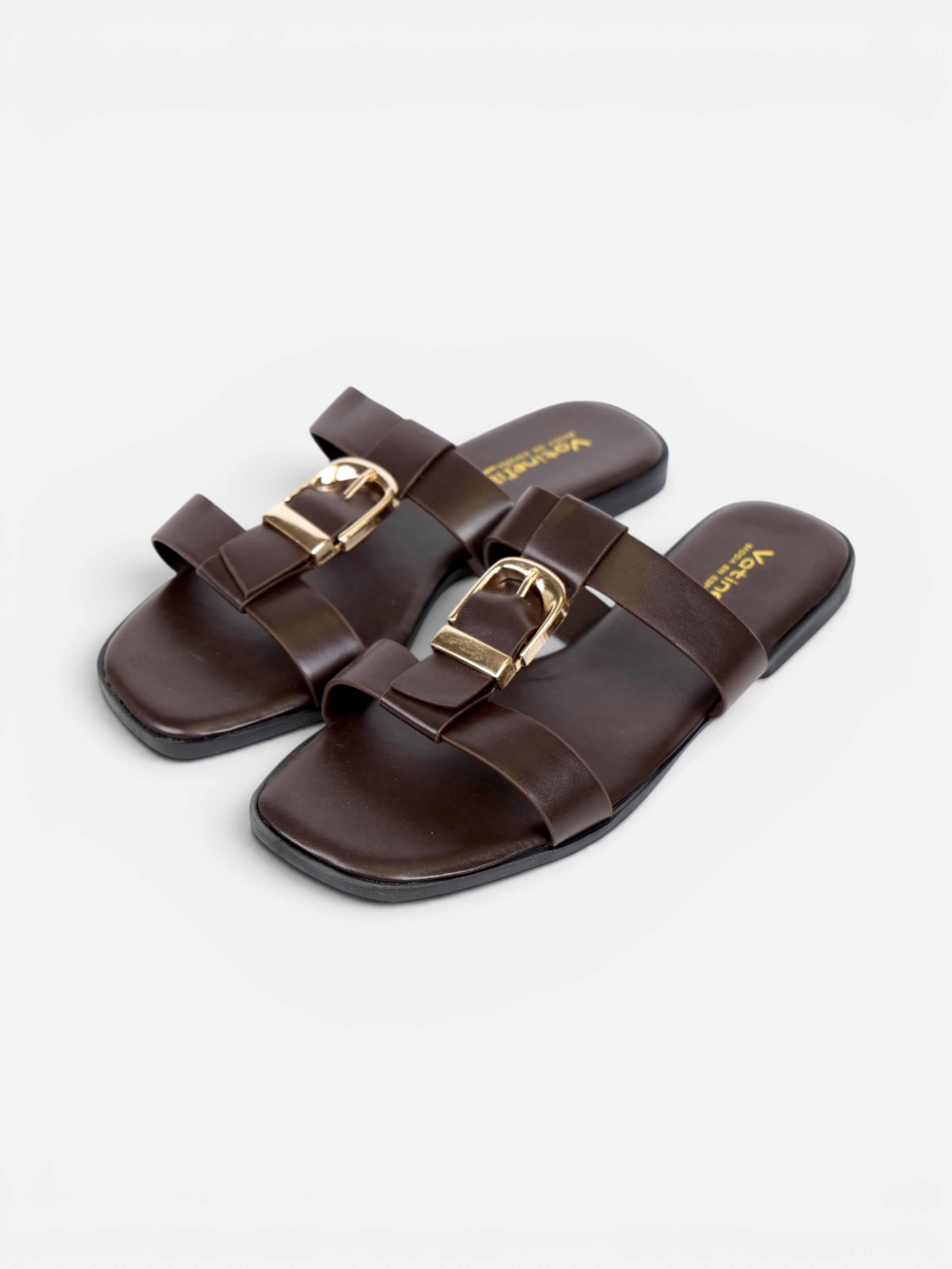 Sandalias planas para mujer con hebilla dorada decorativa, puntera cuadrada y tira para el dedo, estilo minimalista verano