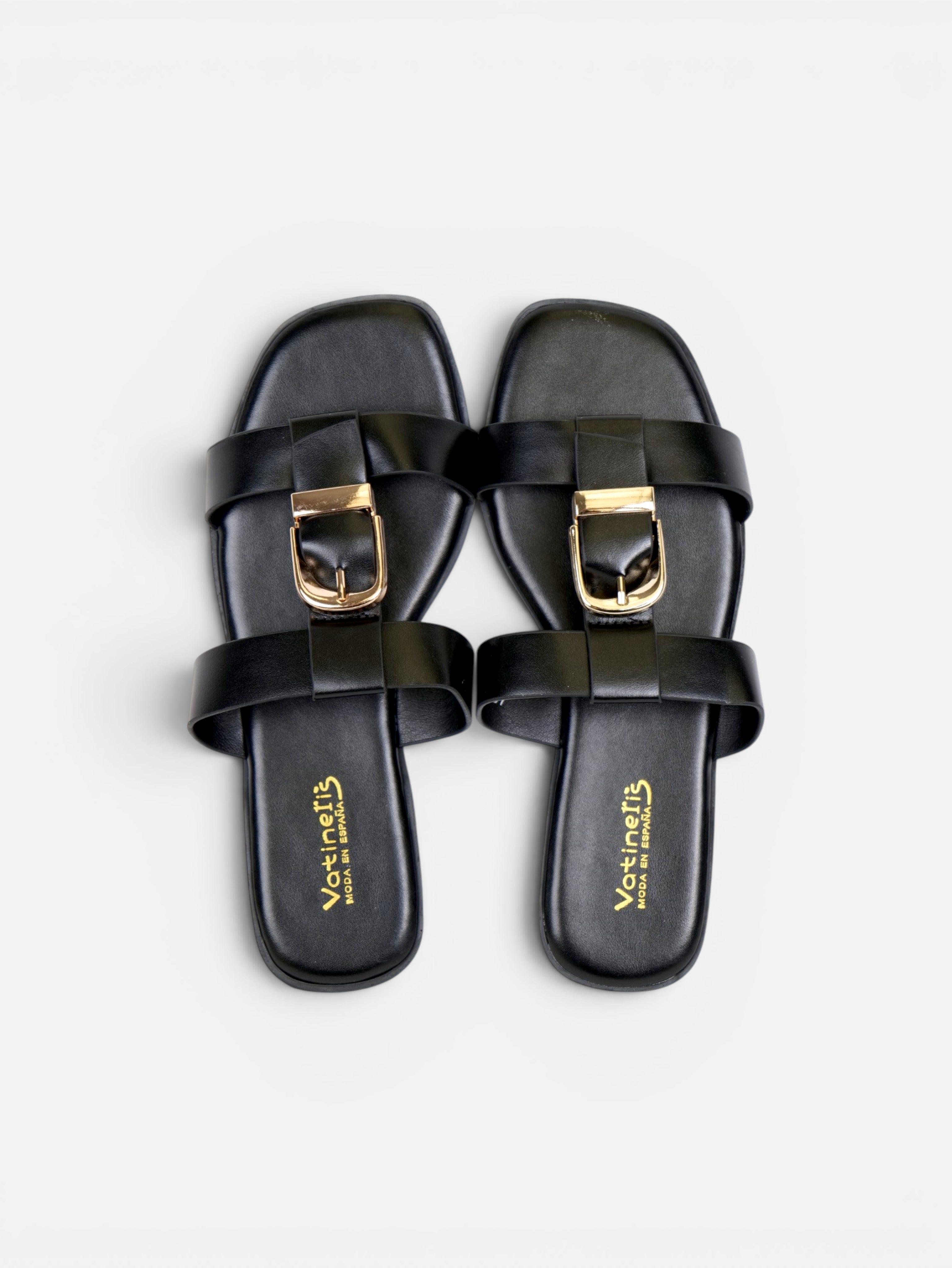 Sandalias planas para mujer con hebilla dorada decorativa, puntera cuadrada y tira para el dedo, estilo minimalista verano