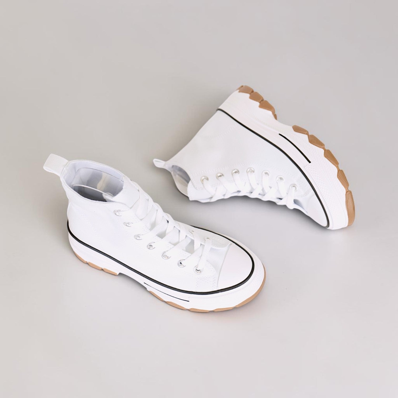 Zapatillas de lona para mujer con plataforma y cordones deportivas casual, suela gruesa dentada, puntera redonda, estilo urbano, negro y blanco