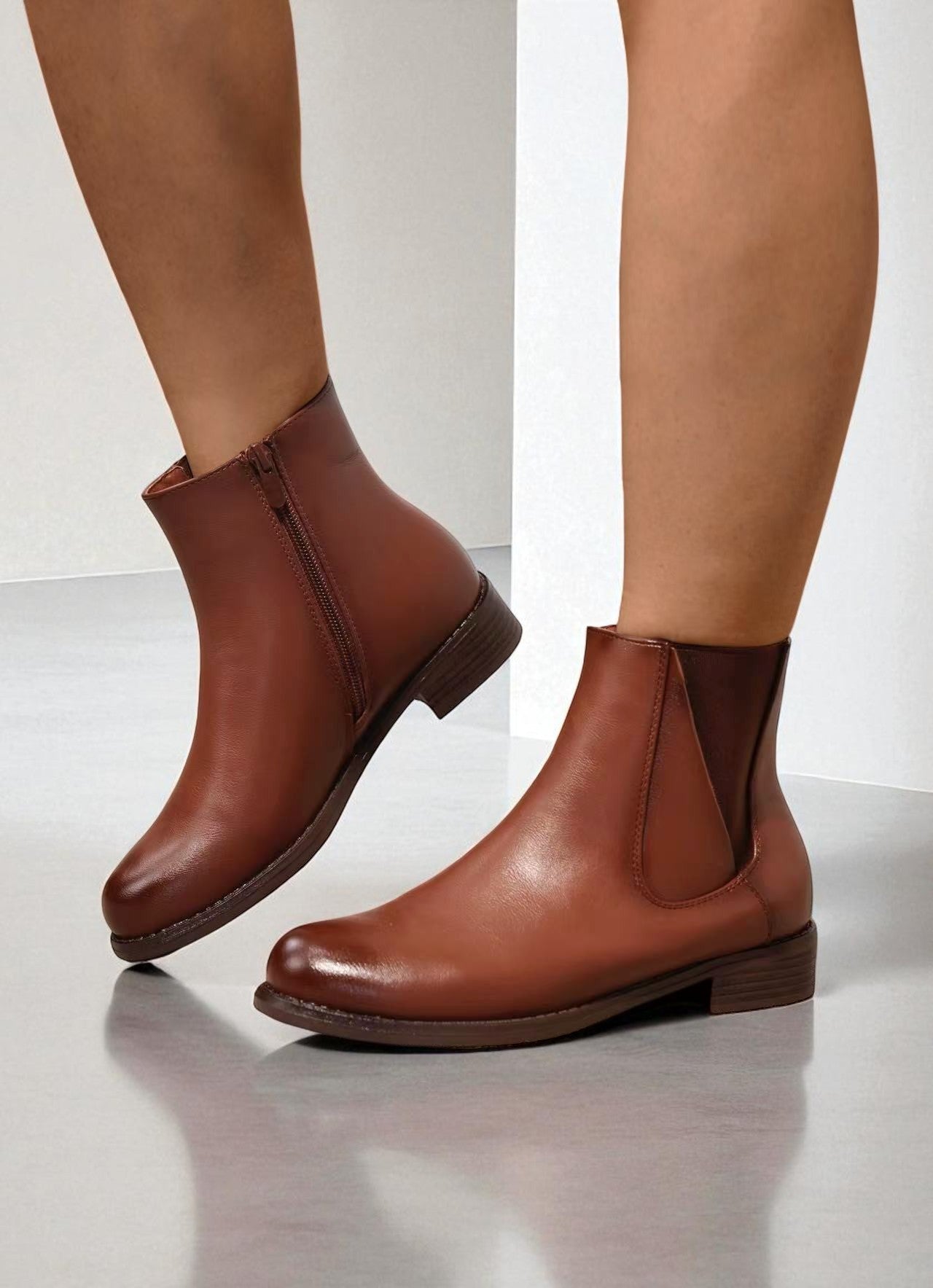Botines Chelsea de Mujer con Diseño Clásico y Tacón Plano – Botas Cortas de cuero sintético con Elástico Lateral y Cierre con Cremallera