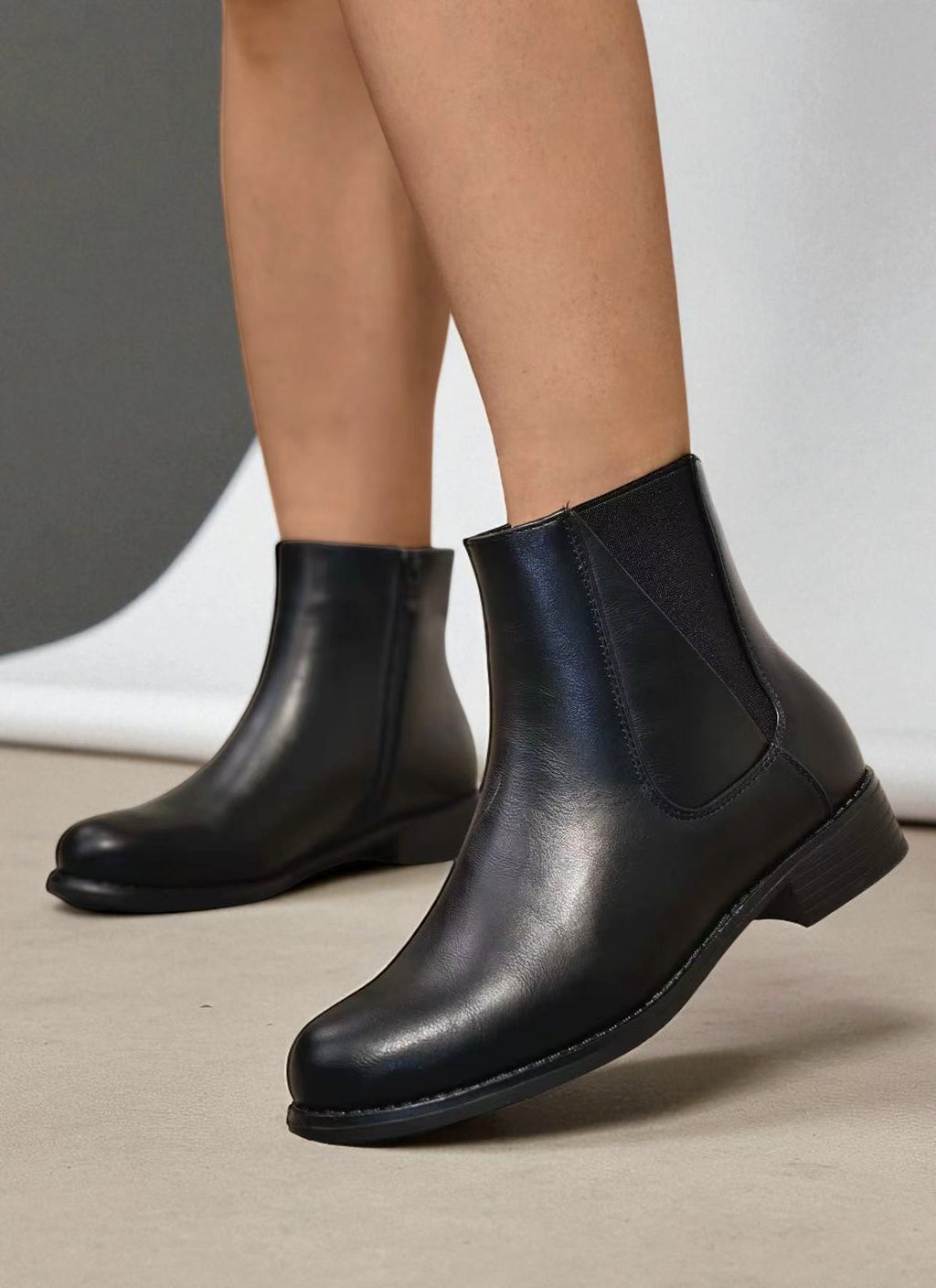 Botines Chelsea de Mujer con Diseño Clásico y Tacón Plano – Botas Cortas de cuero sintético con Elástico Lateral y Cierre con Cremallera