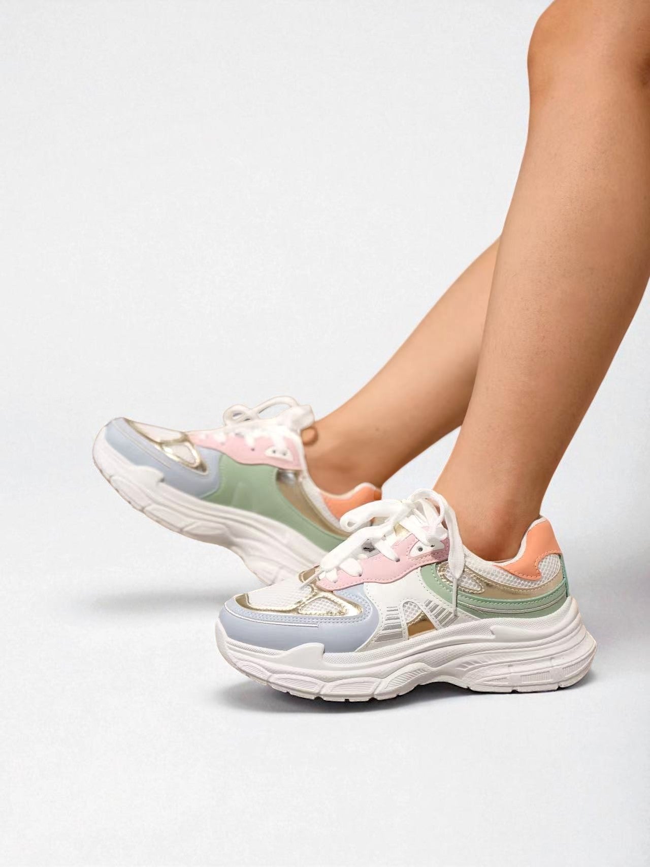 Zapatillas Chunky para Mujer Estilo Retro Multicolor, Tenis Deportivos con Plataforma Gruesa y Detalles en Rosa, Verde y Dorado – Moda Urbana Casual