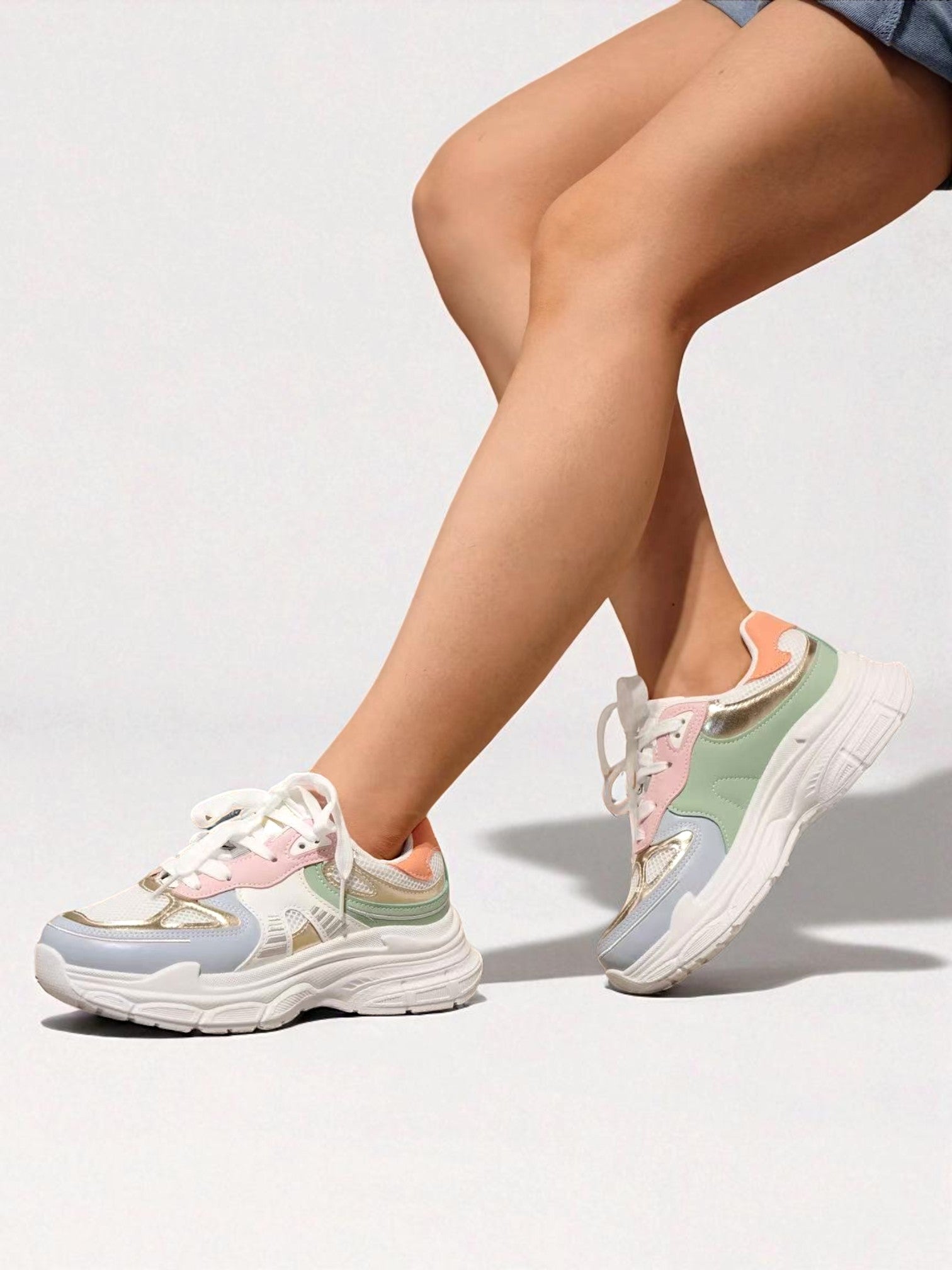 Zapatillas Chunky para Mujer Estilo Retro Multicolor, Tenis Deportivos con Plataforma Gruesa y Detalles en Rosa, Verde y Dorado – Moda Urbana Casual