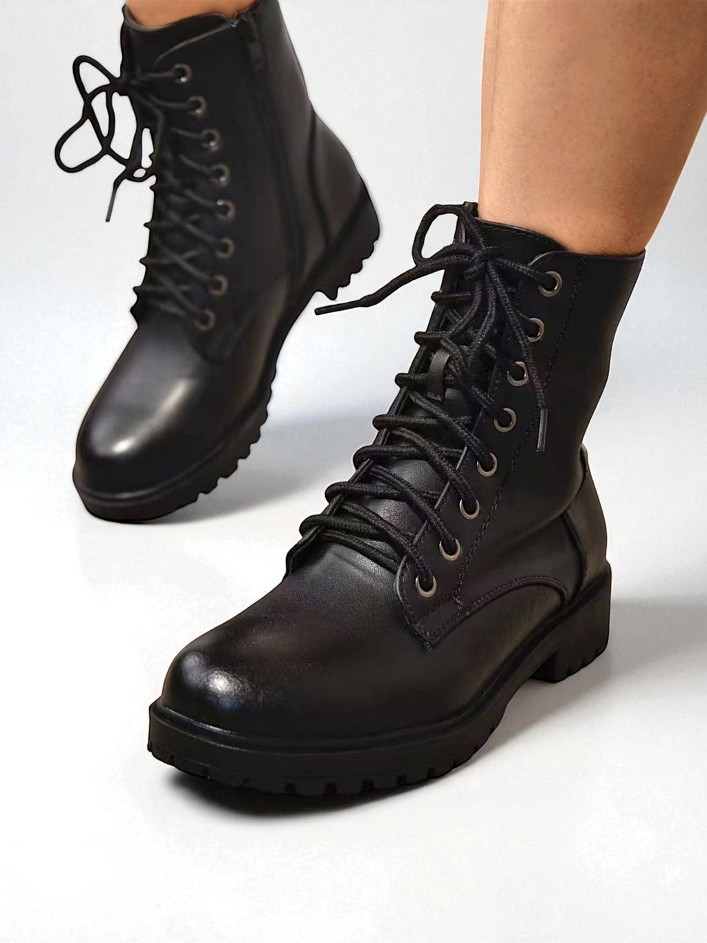 Botines militares básicos con cordones estilo combat boots