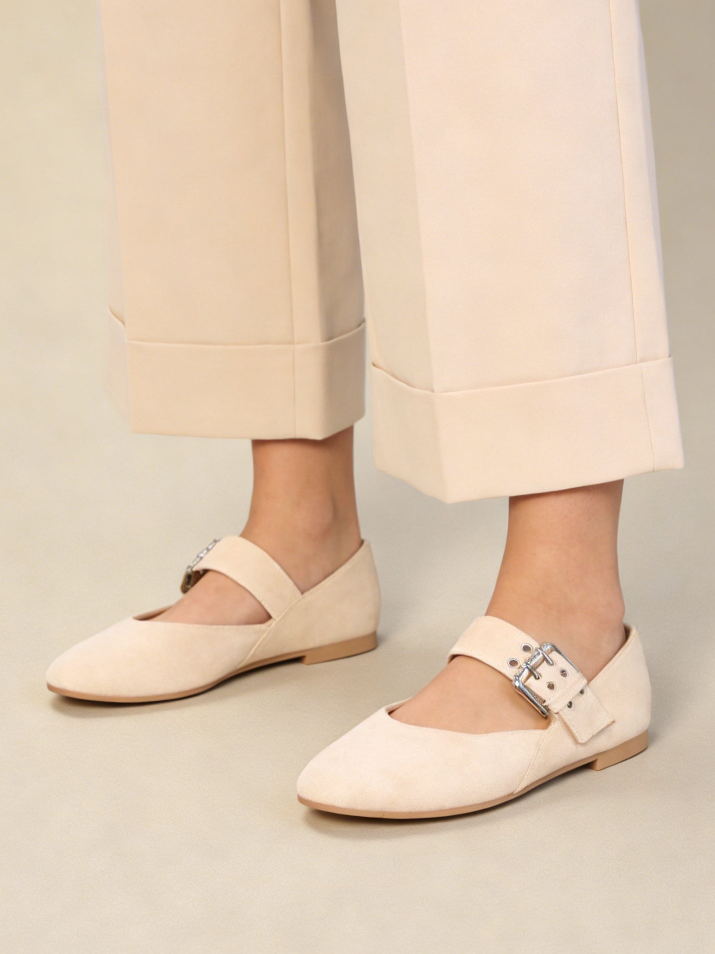 Bailarinas planas mujer de gamuza sintética con tira ajustable y hebilla metálica decorativa, zapatos tipo Mary Jane cómodos para diario, oficina y looks casuales elegantes