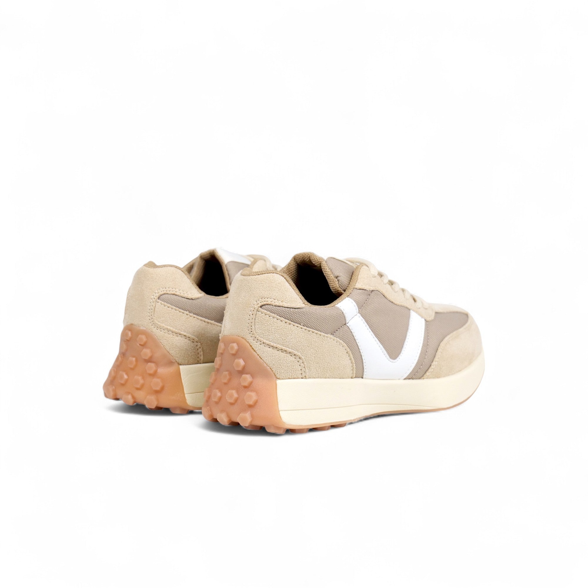 Zapatillas deportivas marrón claro