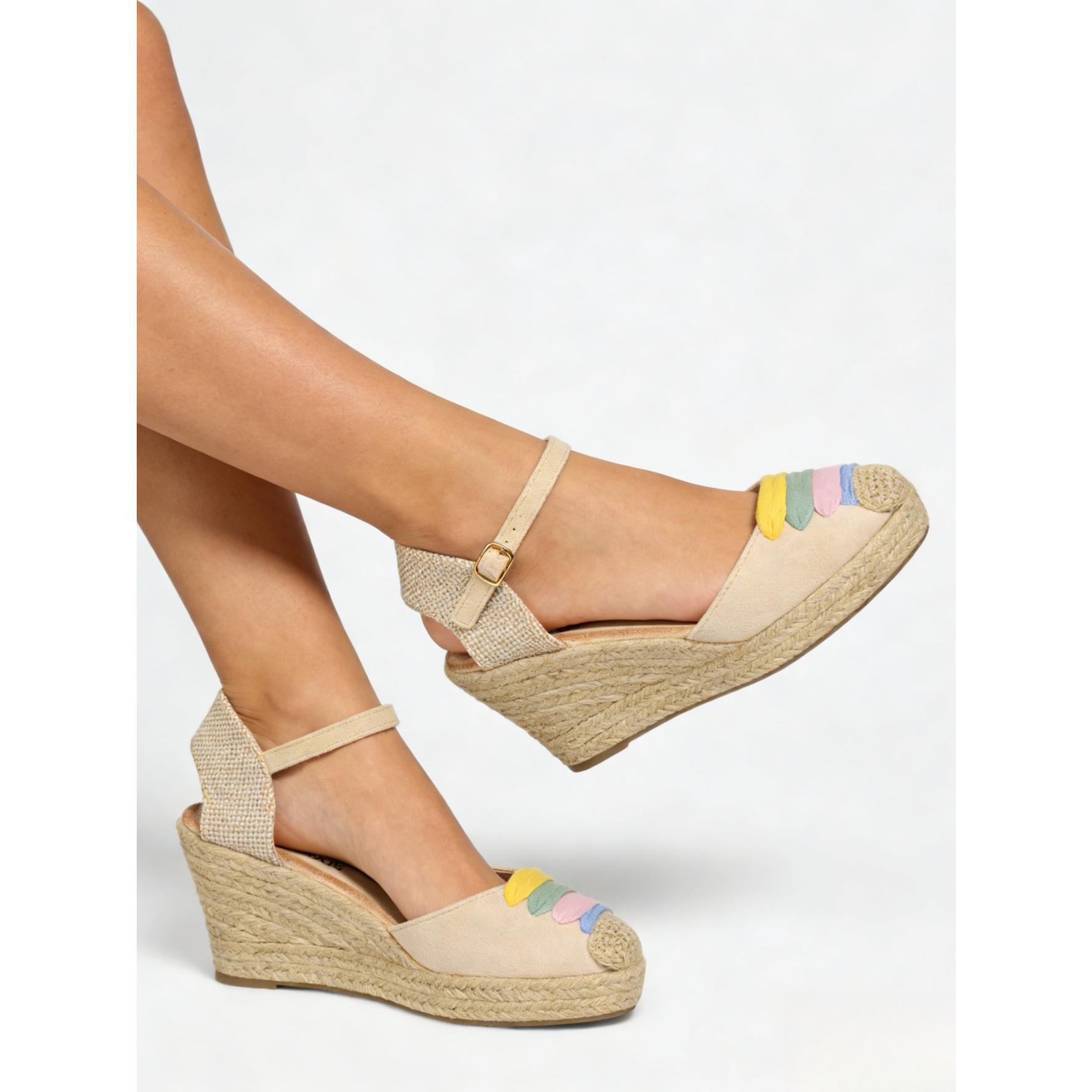 Alpargatas de cuña para mujer con diseño multicolor en la puntera, sandalias tipo espadrille con plataforma de yute, pulsera al tobillo con hebilla ajustable, zapatos de verano cómodos en beige y blanco