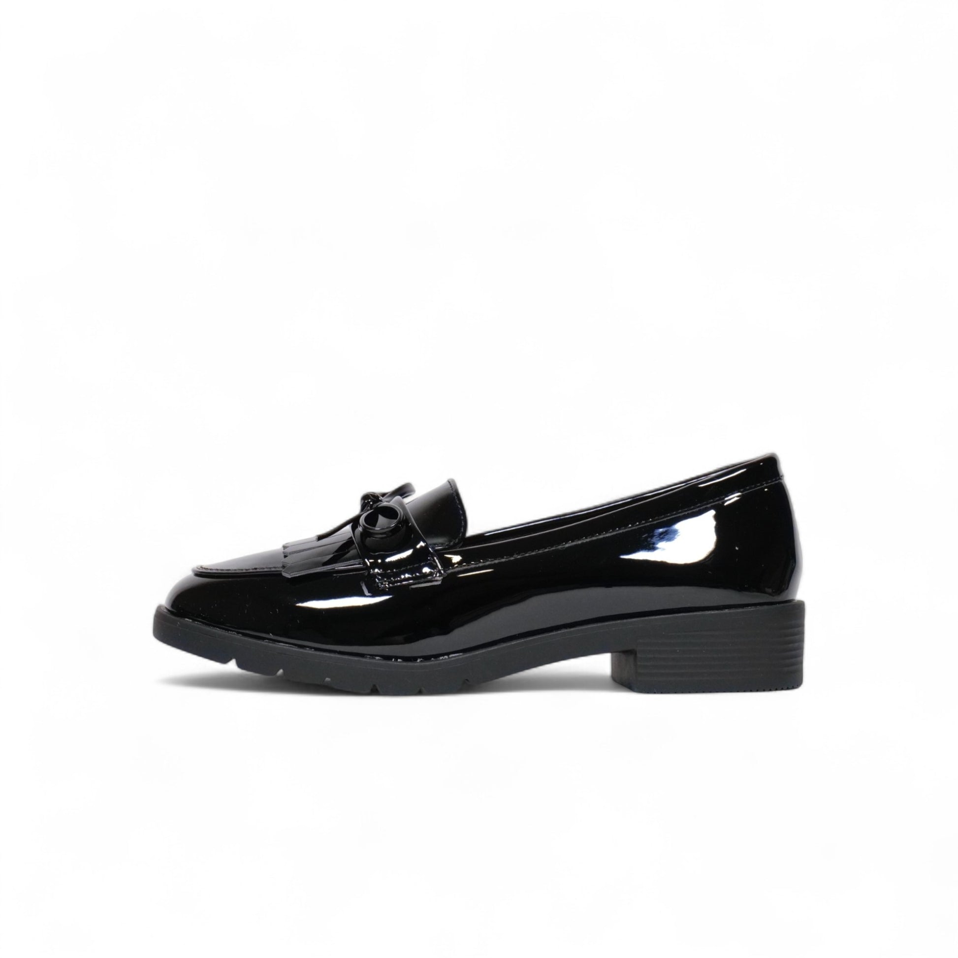 Mocasines con lazo efecto charol
