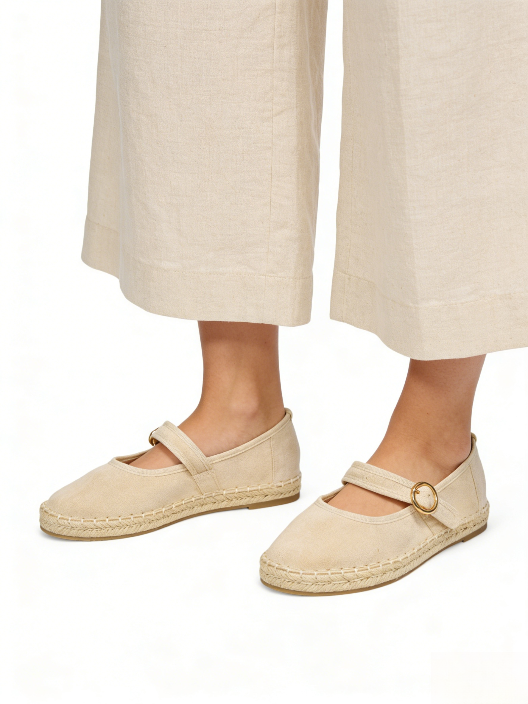 Alpargatas planas tipo merceditas para mujer con suela de yute, tira ajustable con hebilla y diseño clásico, ideales para verano y entretiempo, disponibles en beige liso, beige tejido y negro