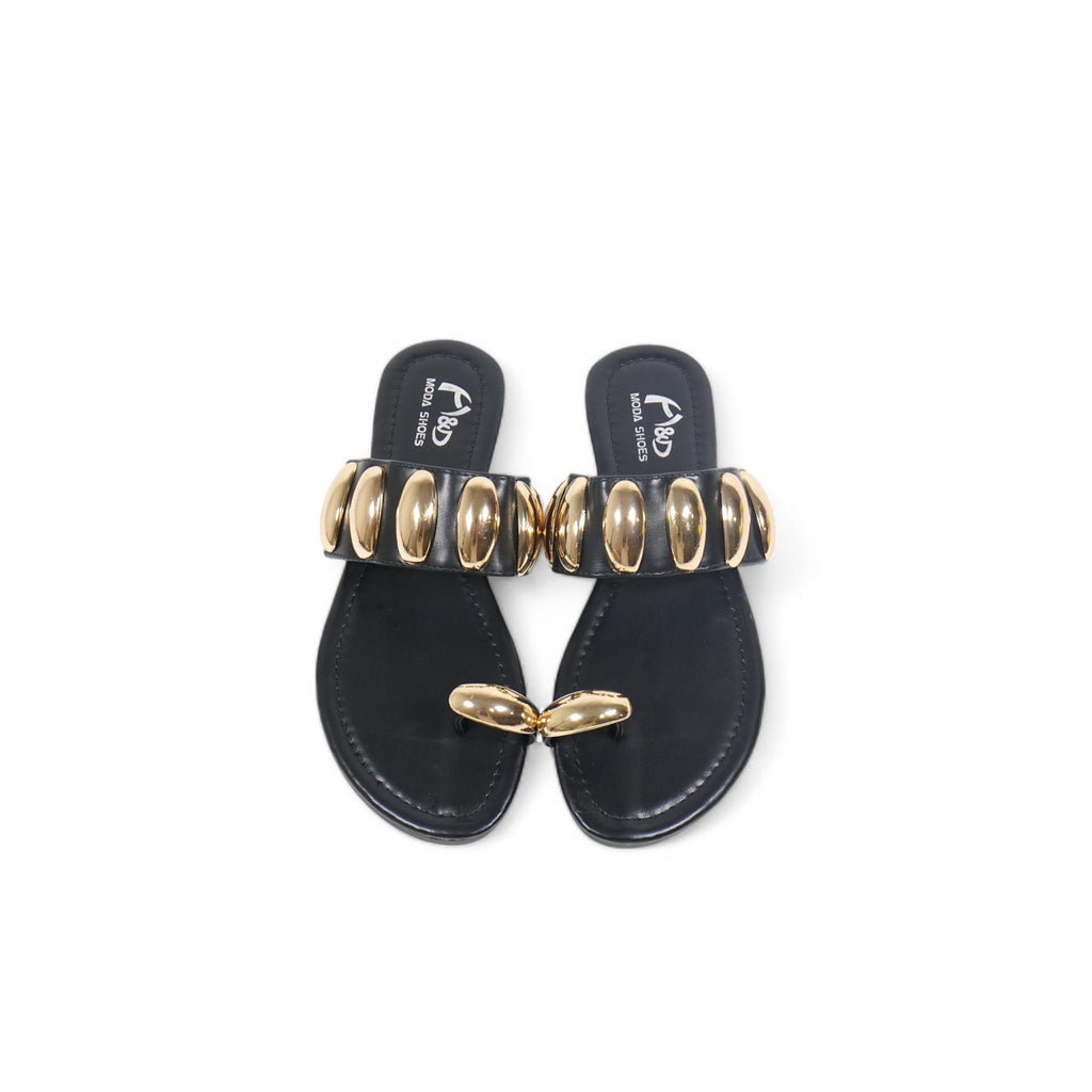 Sandalias planas adorno dorado