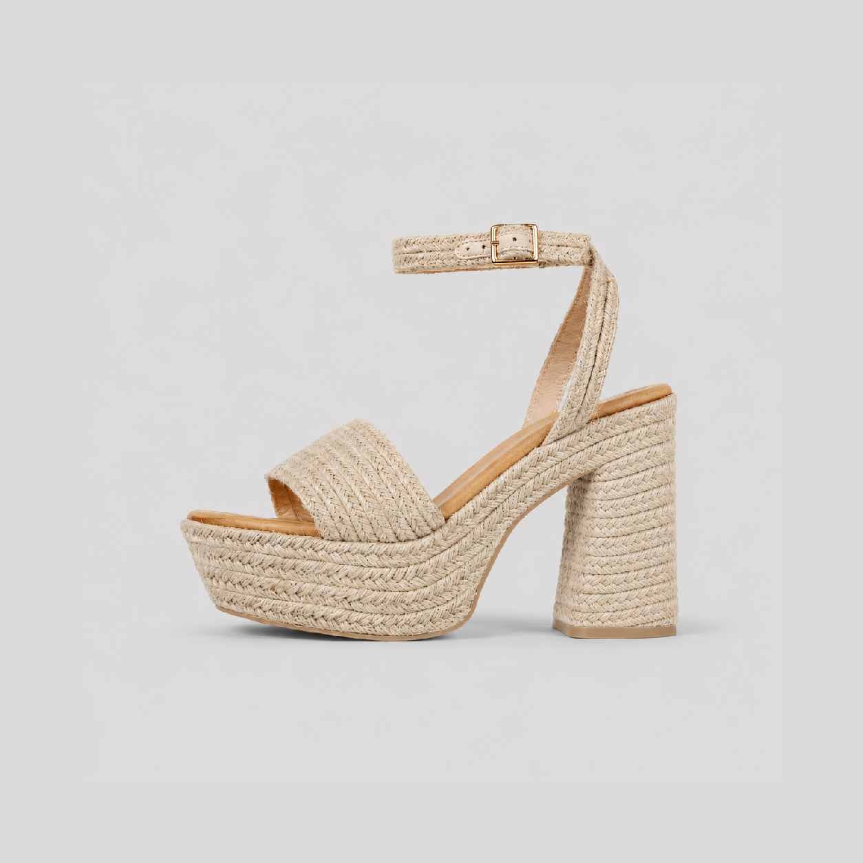 Sandalias de plataforma alta con tacón ancho efecto rafia y pulsera al tobillo en color beige natural, sandalias elegantes de verano para vacaciones, cenas y eventos, ideales para combinar con vestidos largos, lino y looks boho chic
