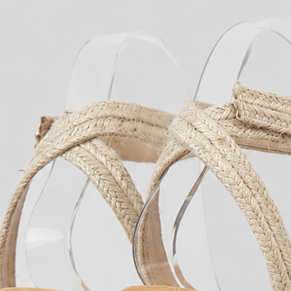 Sandalias de plataforma alta con tacón ancho efecto rafia y pulsera al tobillo en color beige natural, sandalias elegantes de verano para vacaciones, cenas y eventos, ideales para combinar con vestidos largos, lino y looks boho chic
