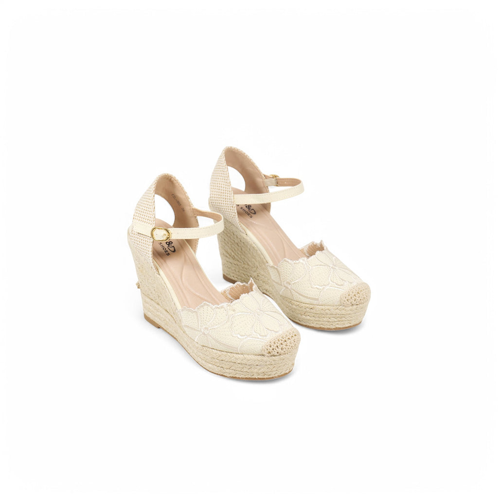 Sandalias de cuña bordado floral