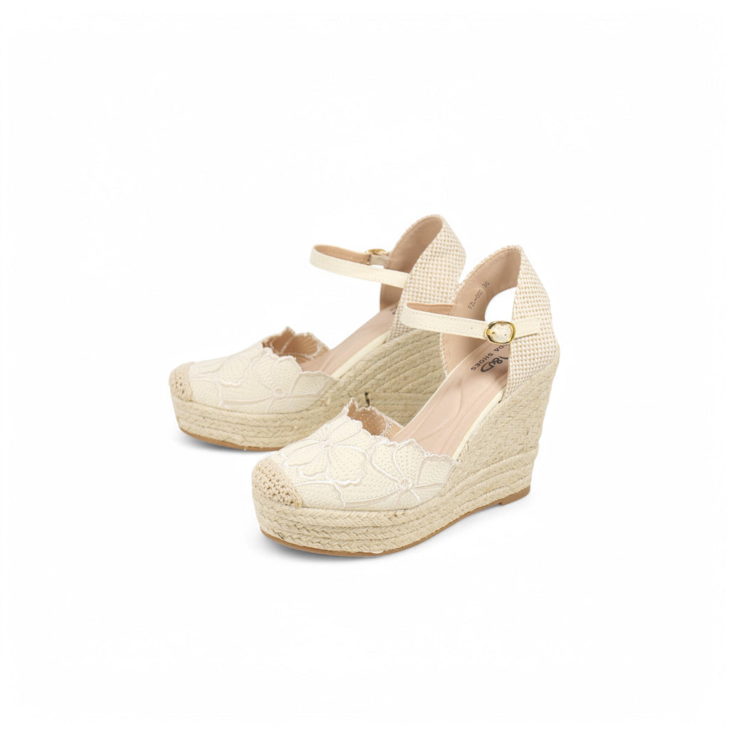 Sandalias de cuña bordado floral