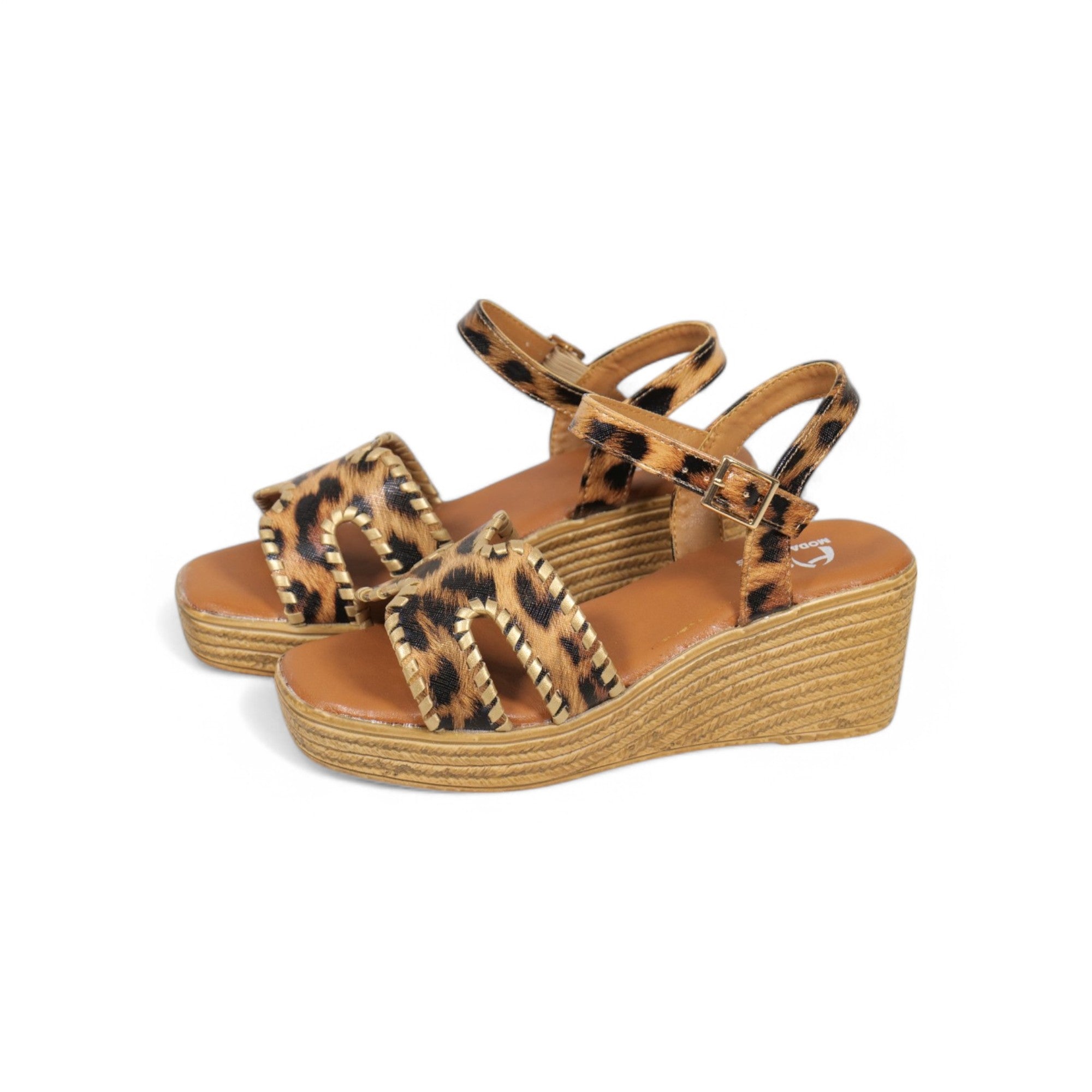 Sandalias de tira con borde de tachuelas