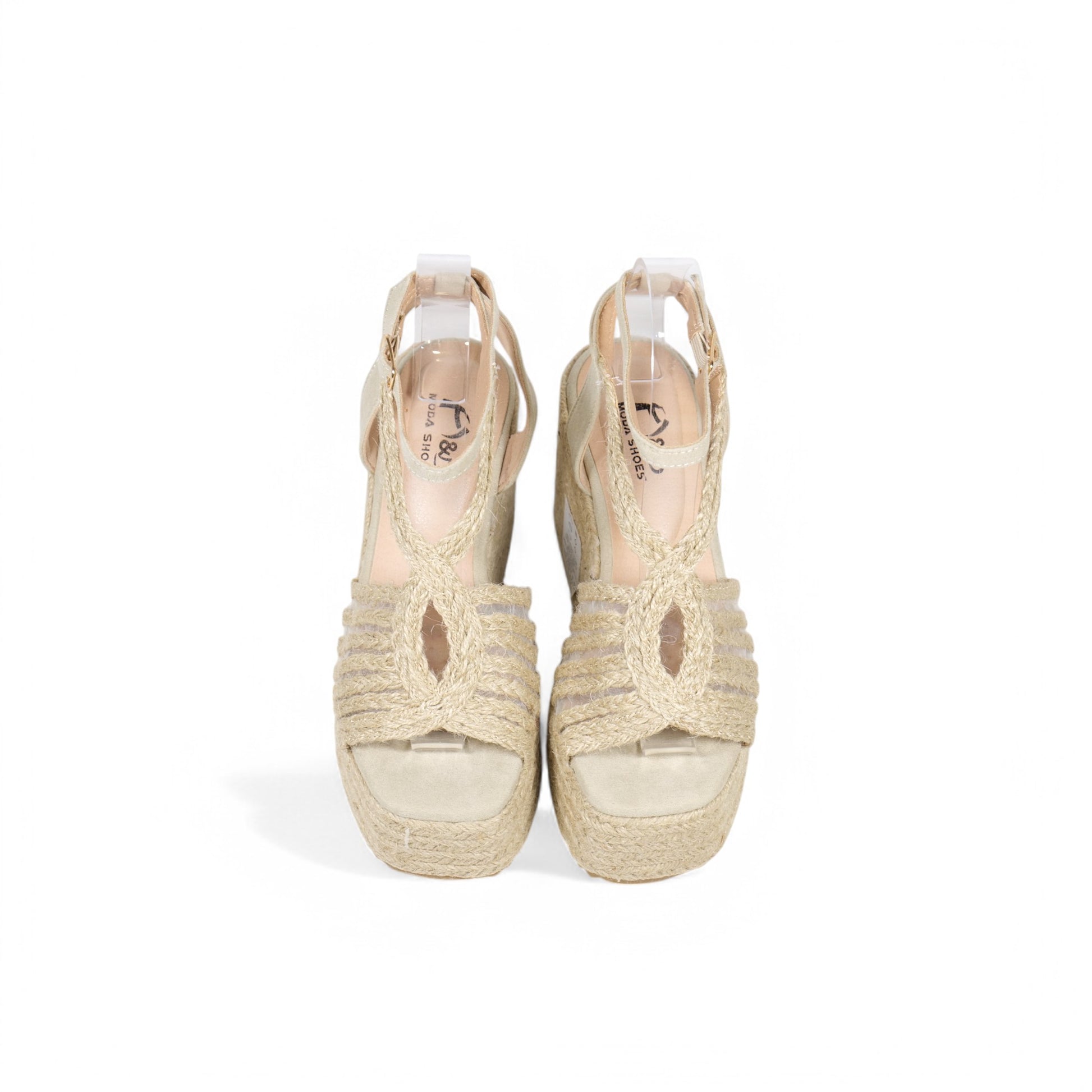 Sandalias de cuña doradas con tiras trenzadas
