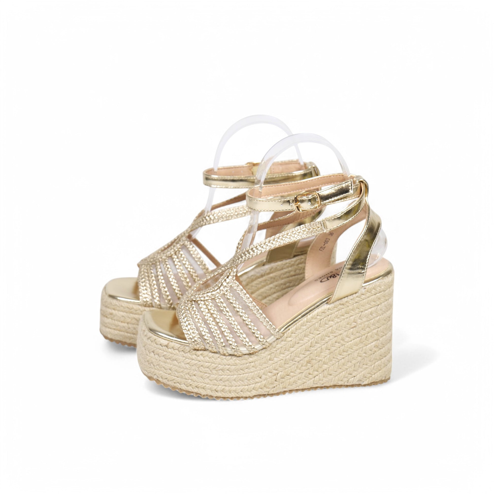Sandalias de cuña doradas con tiras trenzadas
