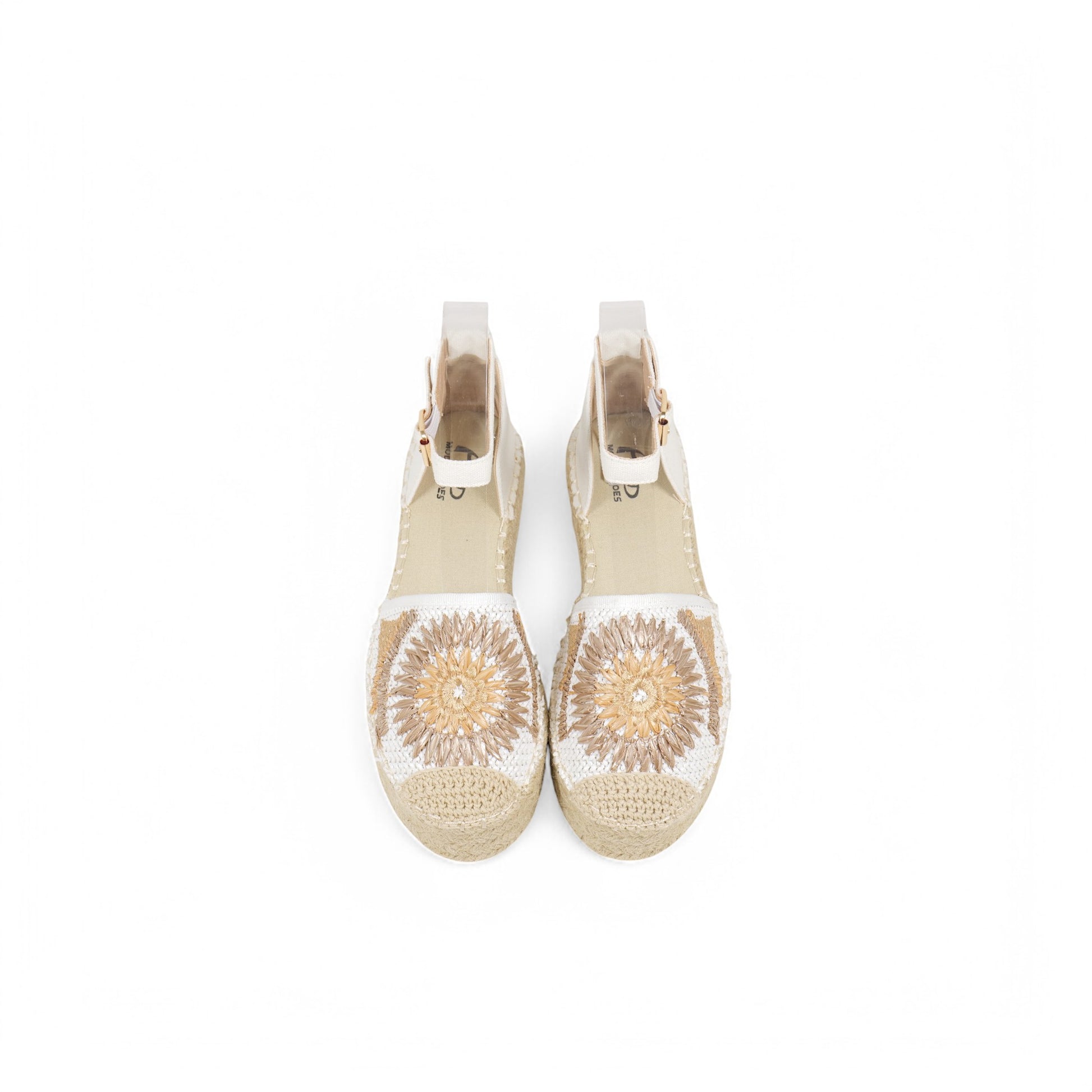 Alpargatas bordadas con plataforma y pulsera