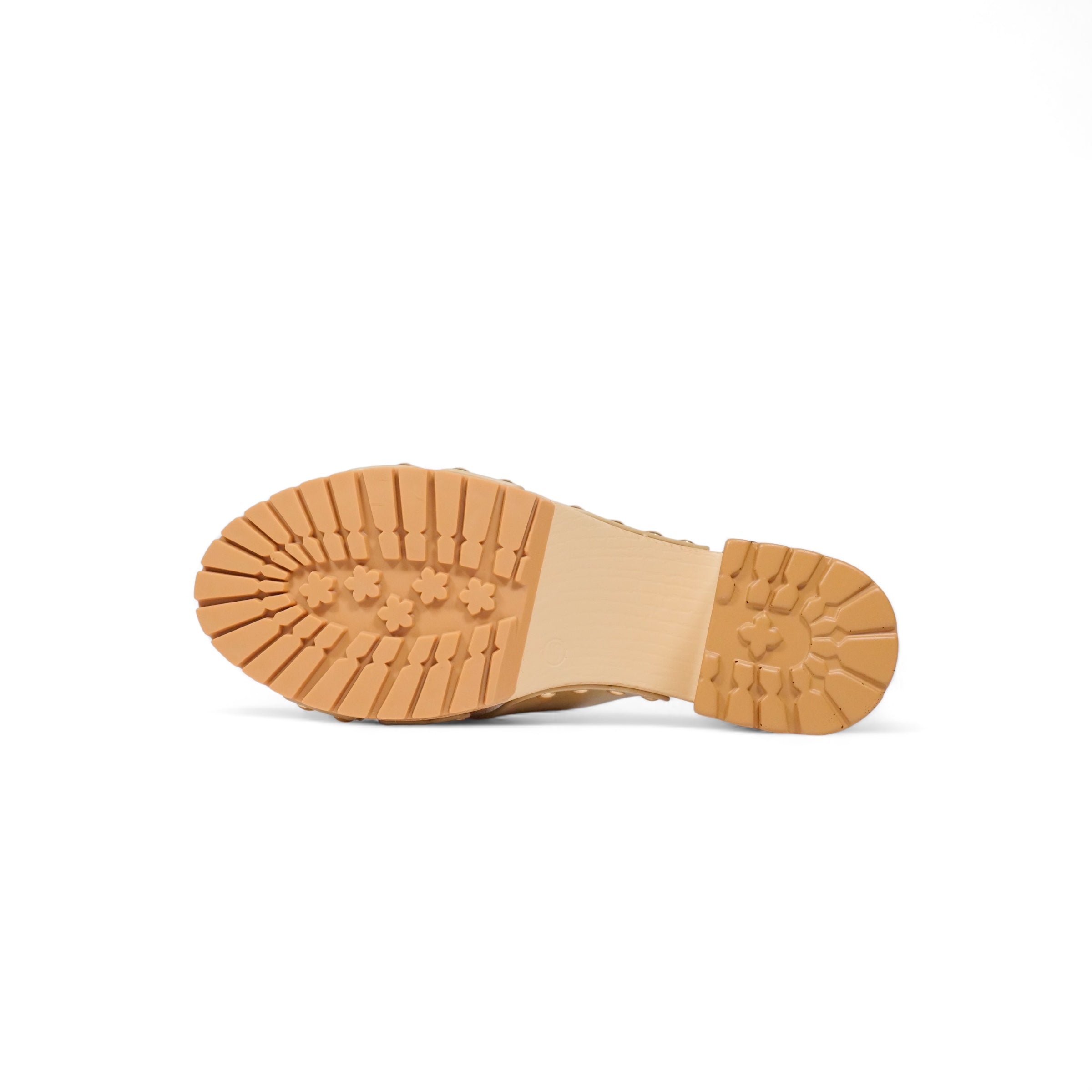 Sandalias de tacón tira ancha con tachuelas