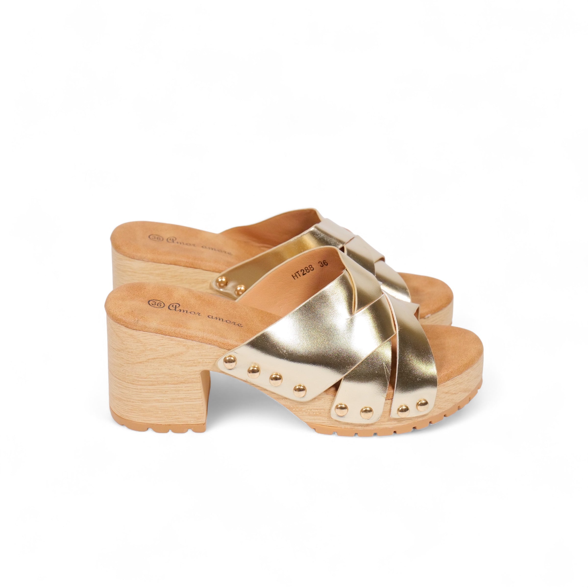 Sandalias de tacón tira ancha con tachuelas